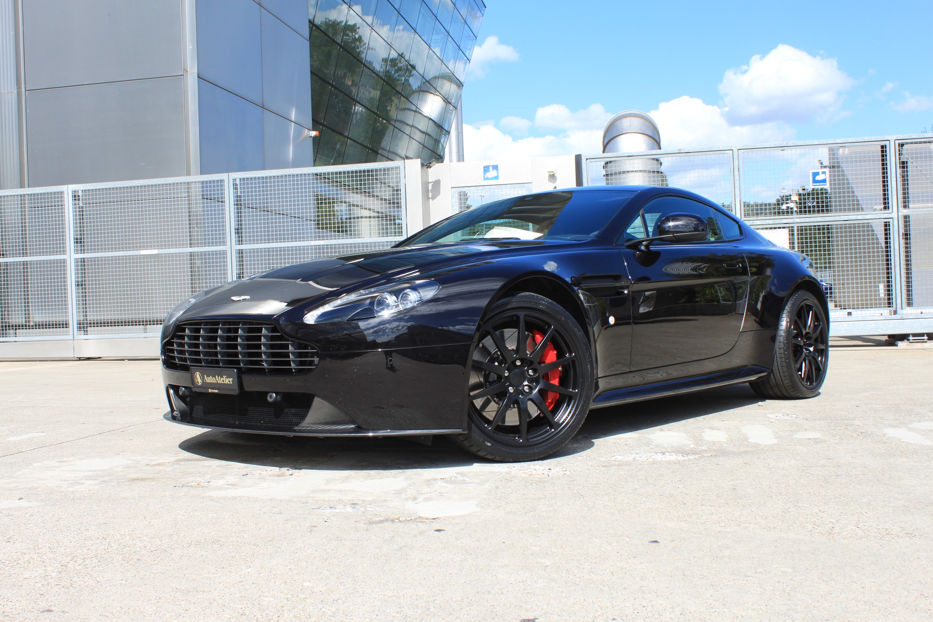 ASTON MARTIN V8 Vantage 4.7 S Sportshift-image-8