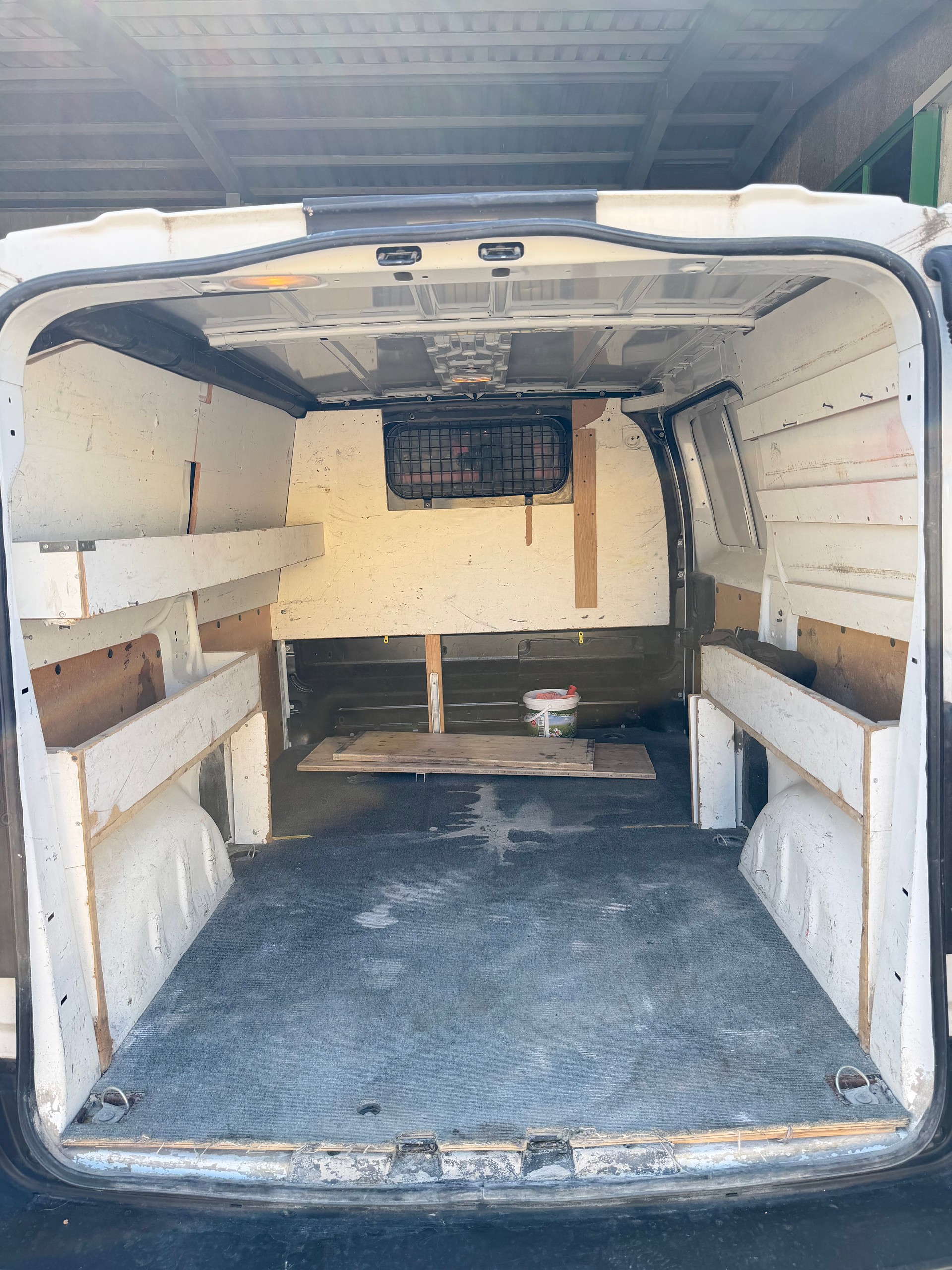 PEUGEOT 2.0 BlueHDi 180 Allure S/S-image-5