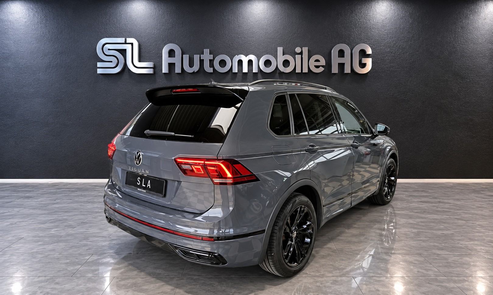 VW Tiguan 2.0 TDI SCR R-Line 4Motion DSG / Leasing ab 299.--image-1