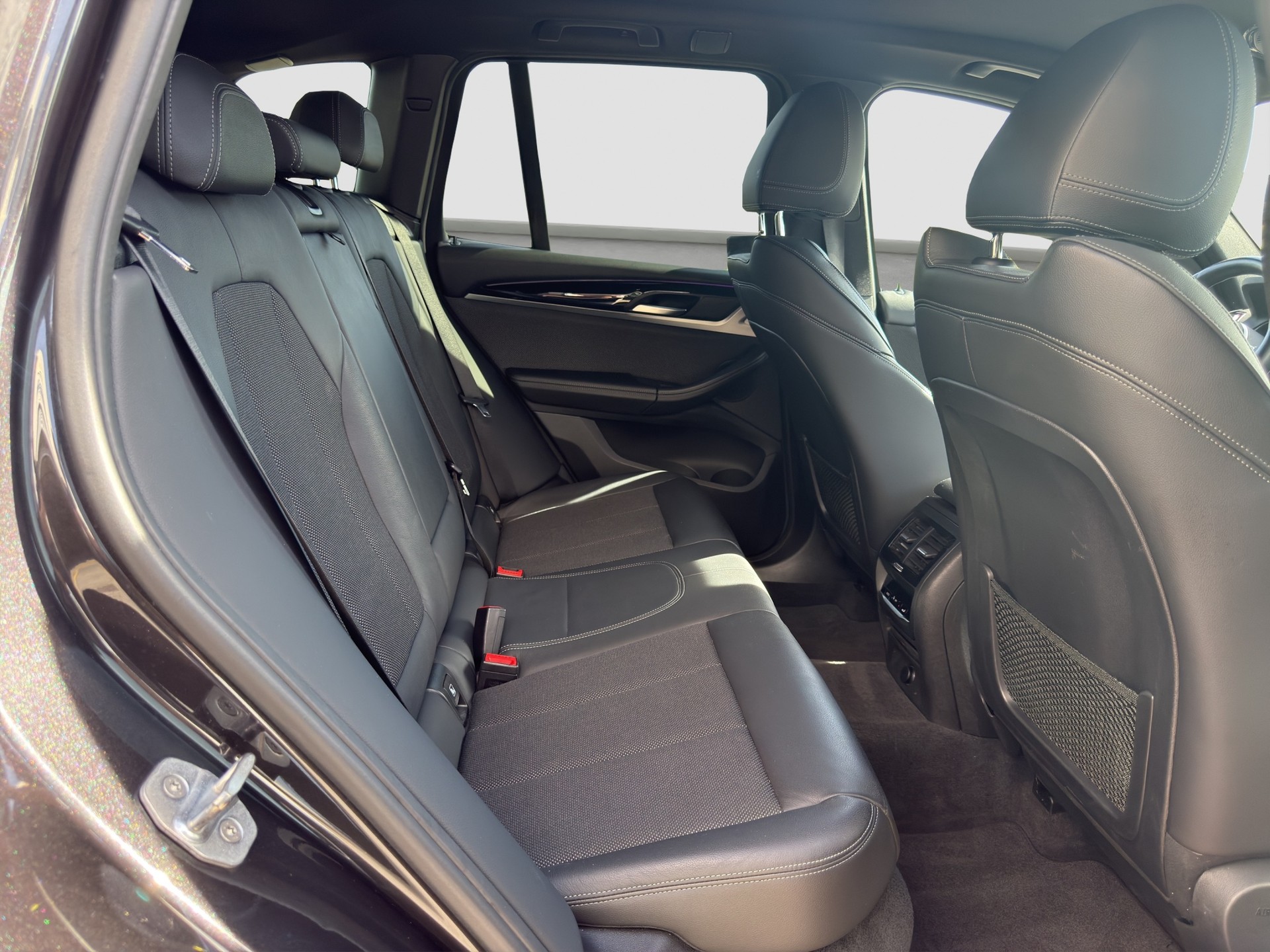 BMW X3 xDrive 20d Individual xLine Steptronic-image-16