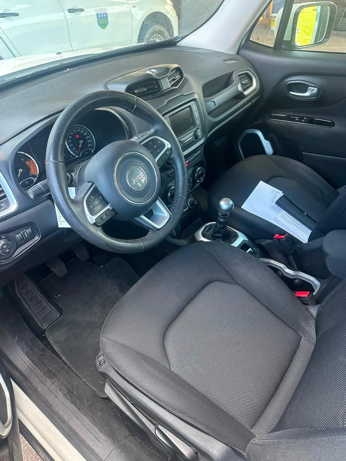 JEEP Renegade 2.0 CRD Longtitude Swiss Edition AWD-image-4