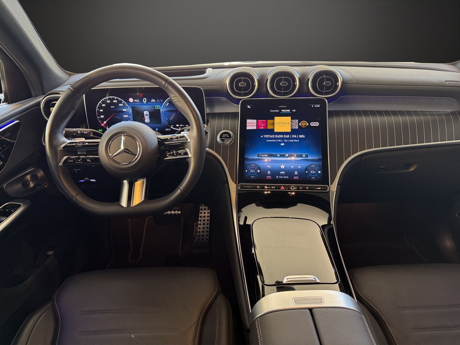 MERCEDES-BENZ GLC 400 e 4Matic 9G-Tronic-image-10