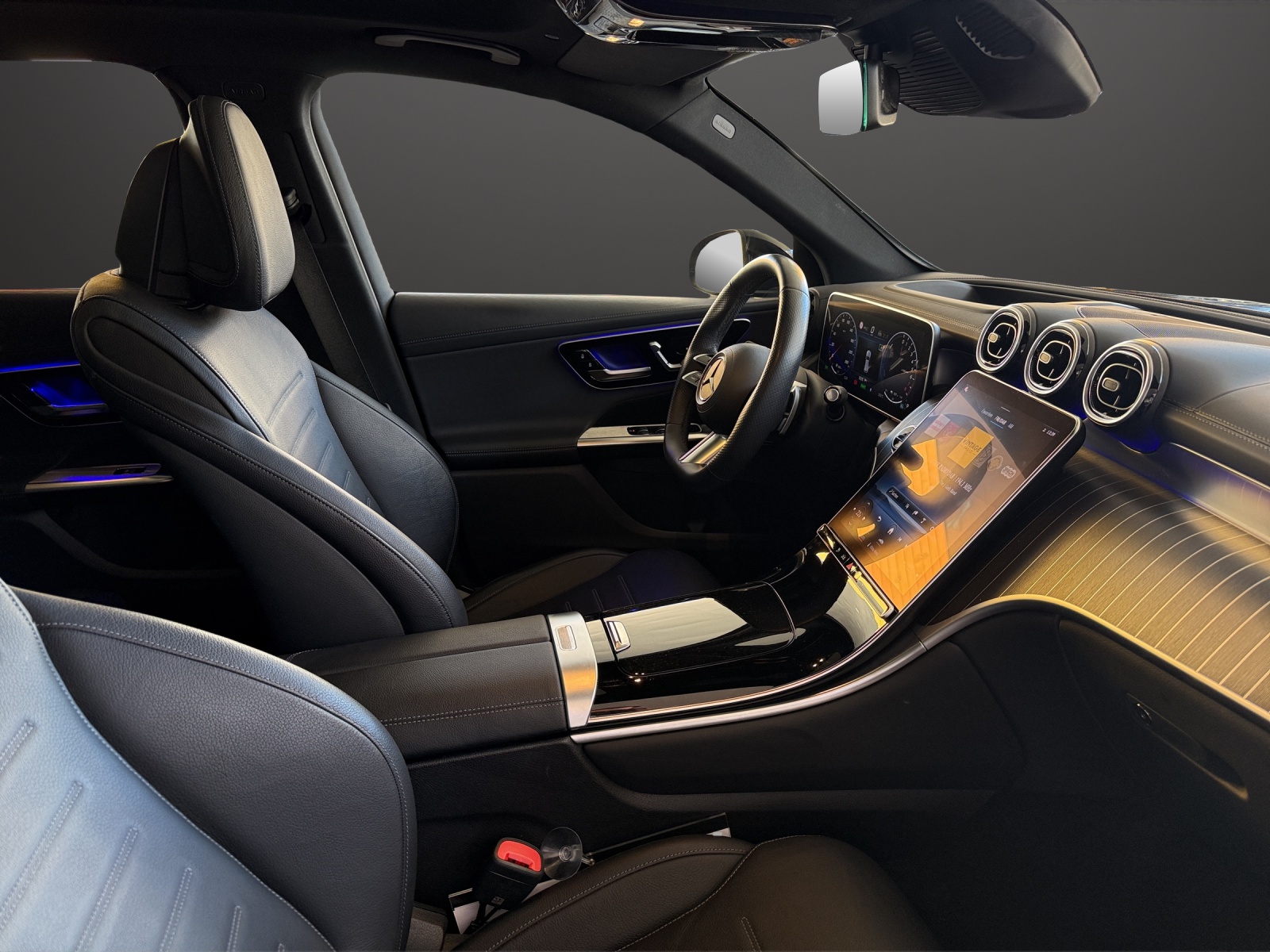 MERCEDES-BENZ GLC 400 e 4Matic 9G-Tronic-image-11