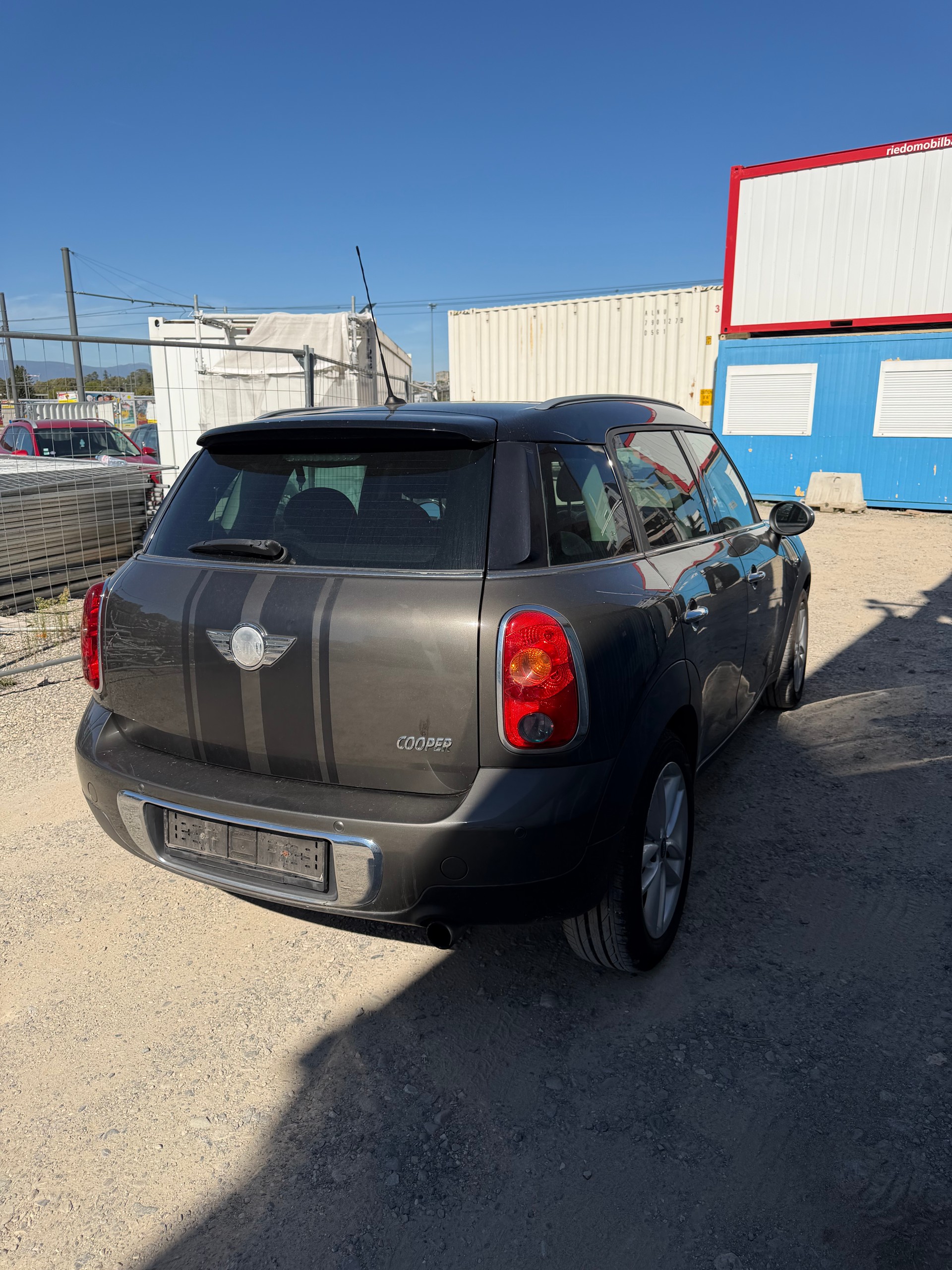 MINI Countryman Cooper FWD Steptronic-image-6