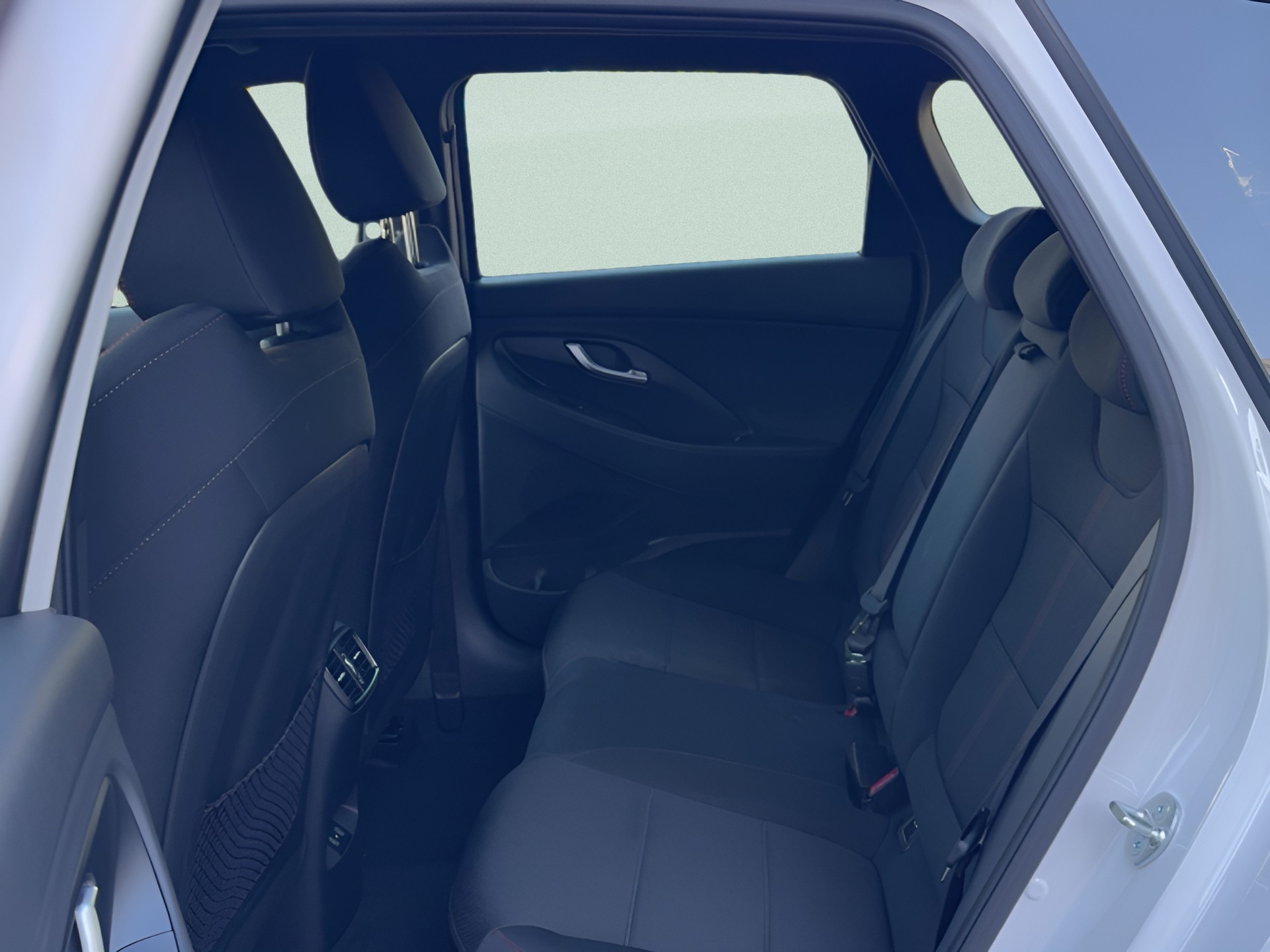 HYUNDAI i30 Wagon 1.6 T-GDi N-Line DCT-image-18
