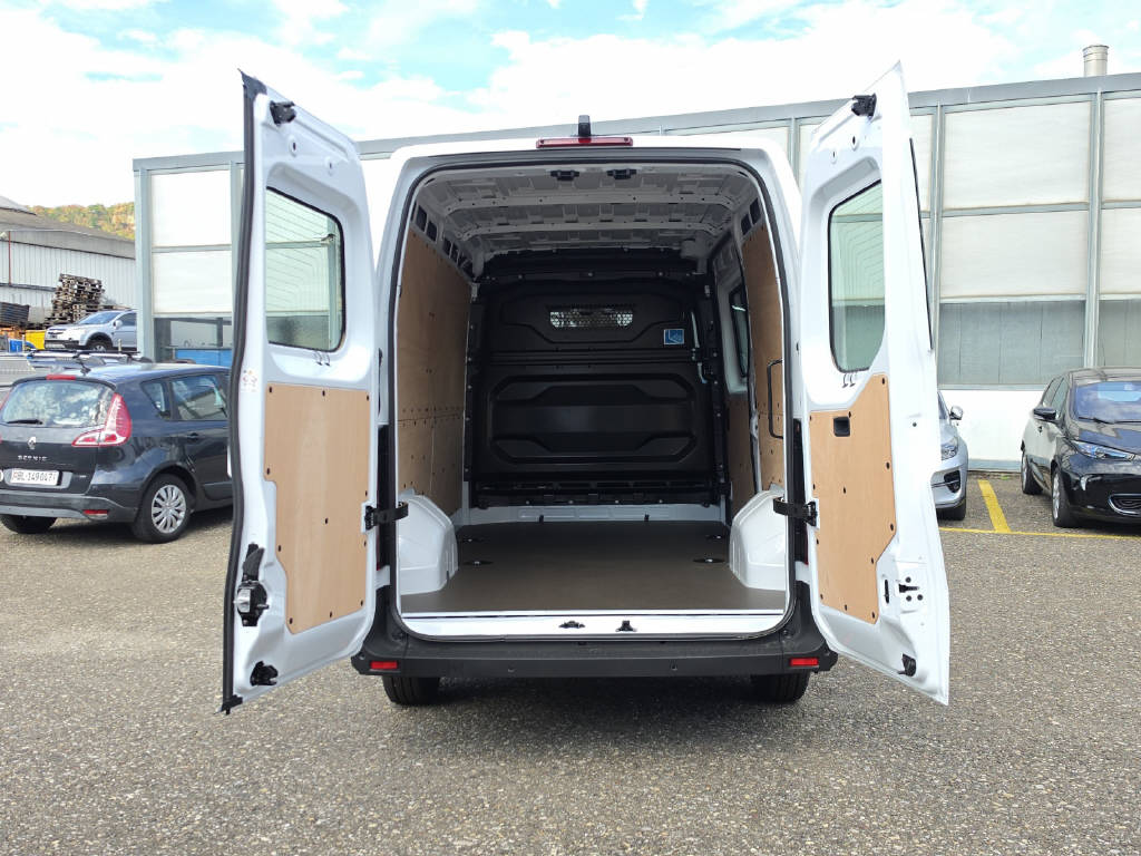 RENAULT Master Kaw. 3.5 t L2H2 2.0 Blue dCi 150-image-5