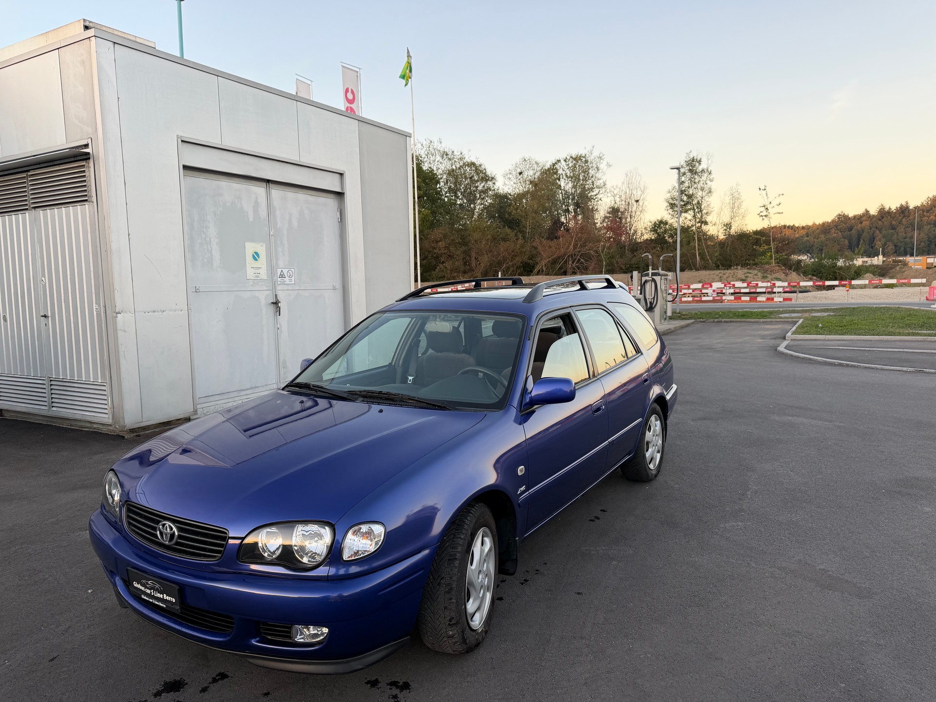 TOYOTA Corolla Sportswagon 1.8 Linea Sol 4WD-image-7