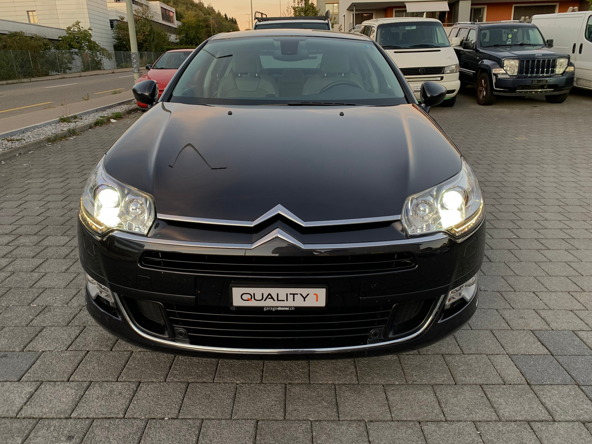 CITROEN C5 Berline 2.2 HDi Exclusive Automatic-image-4