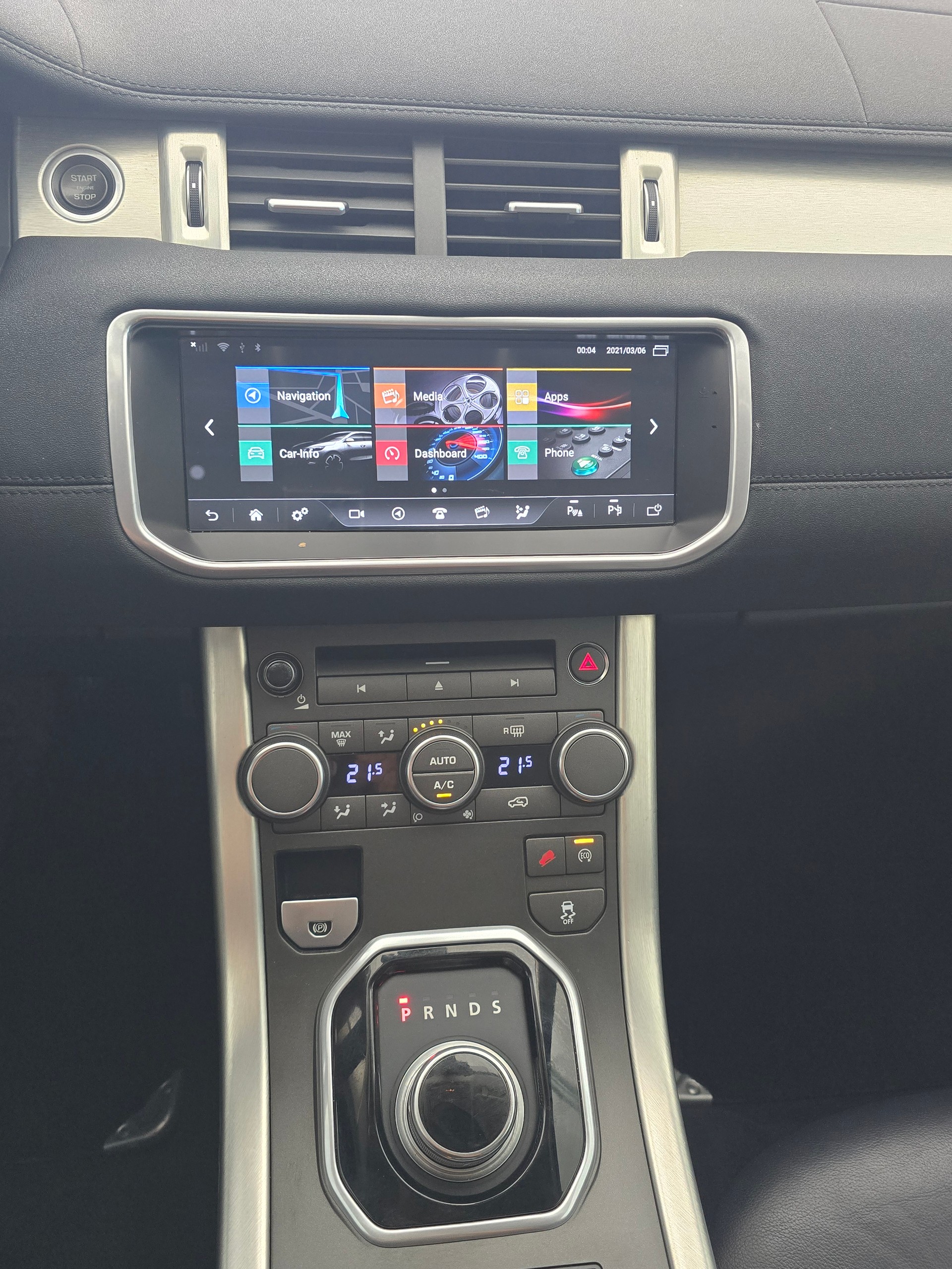 LAND ROVER Range Rover Evoque 2.2 TD4 Dynamic AT9-image-12