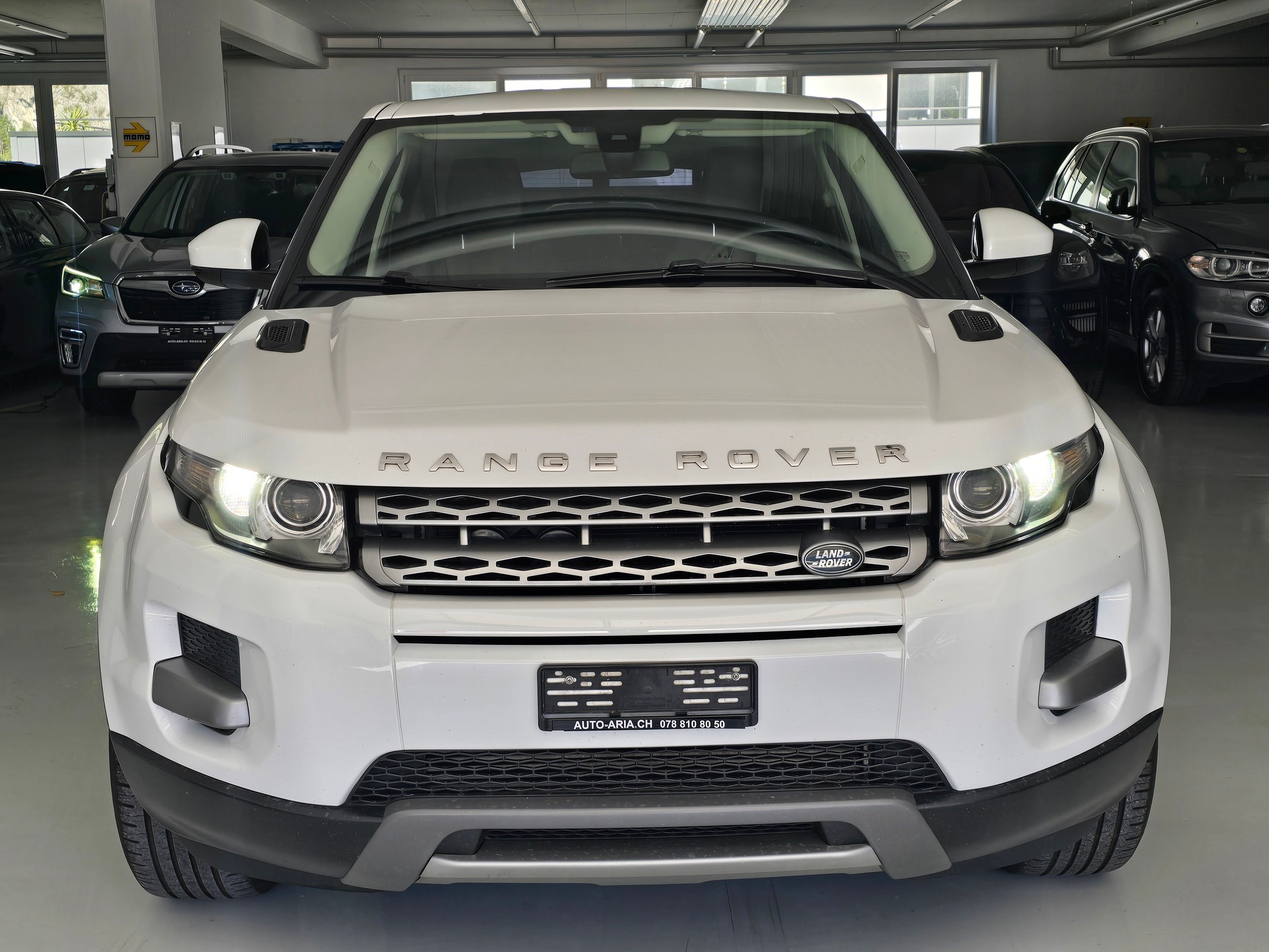 LAND ROVER Range Rover Evoque 2.2 TD4 Dynamic AT9-image-1