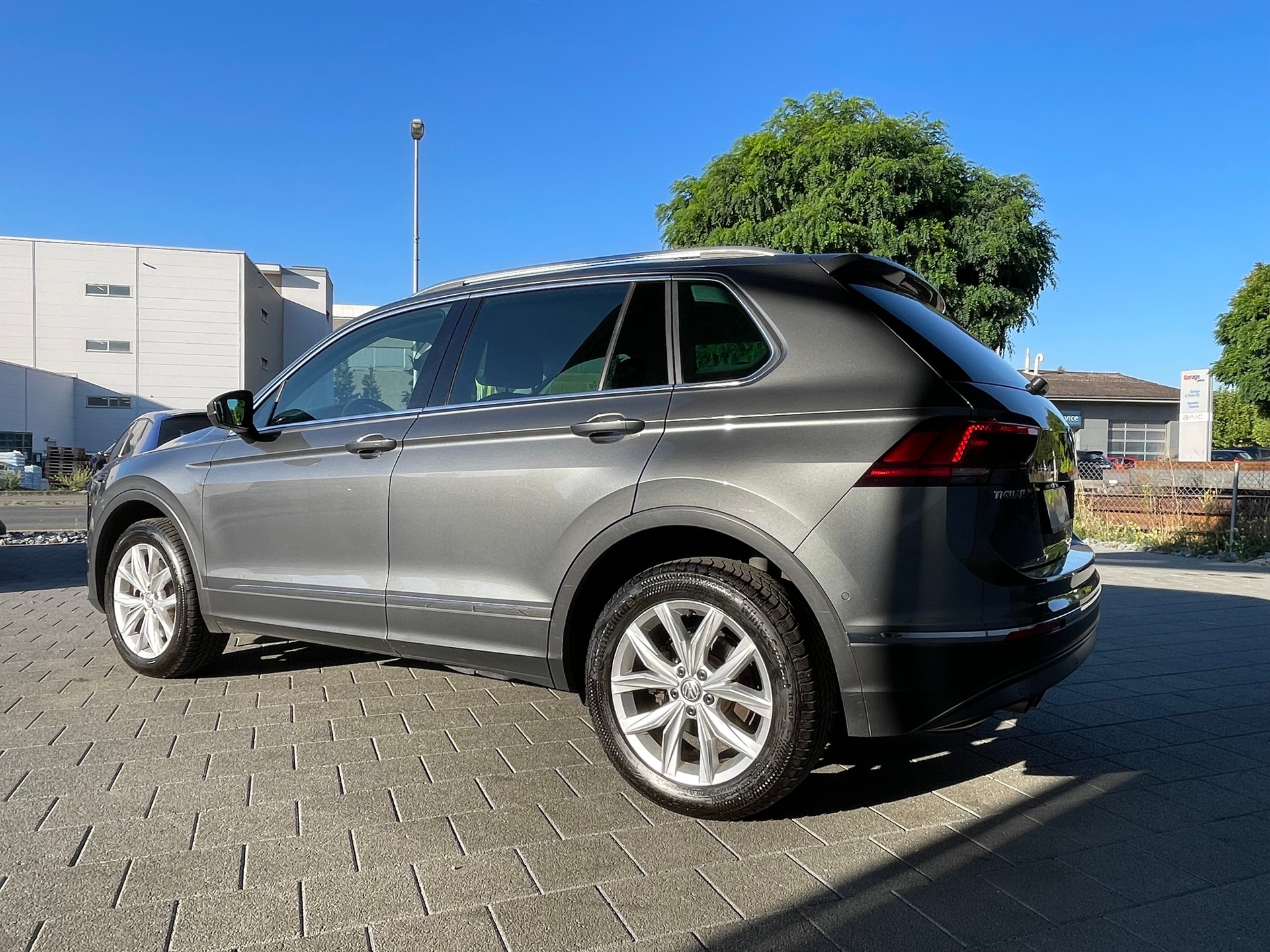 VW Tiguan 2.0TSI Highline 4Motion DSG-image-7