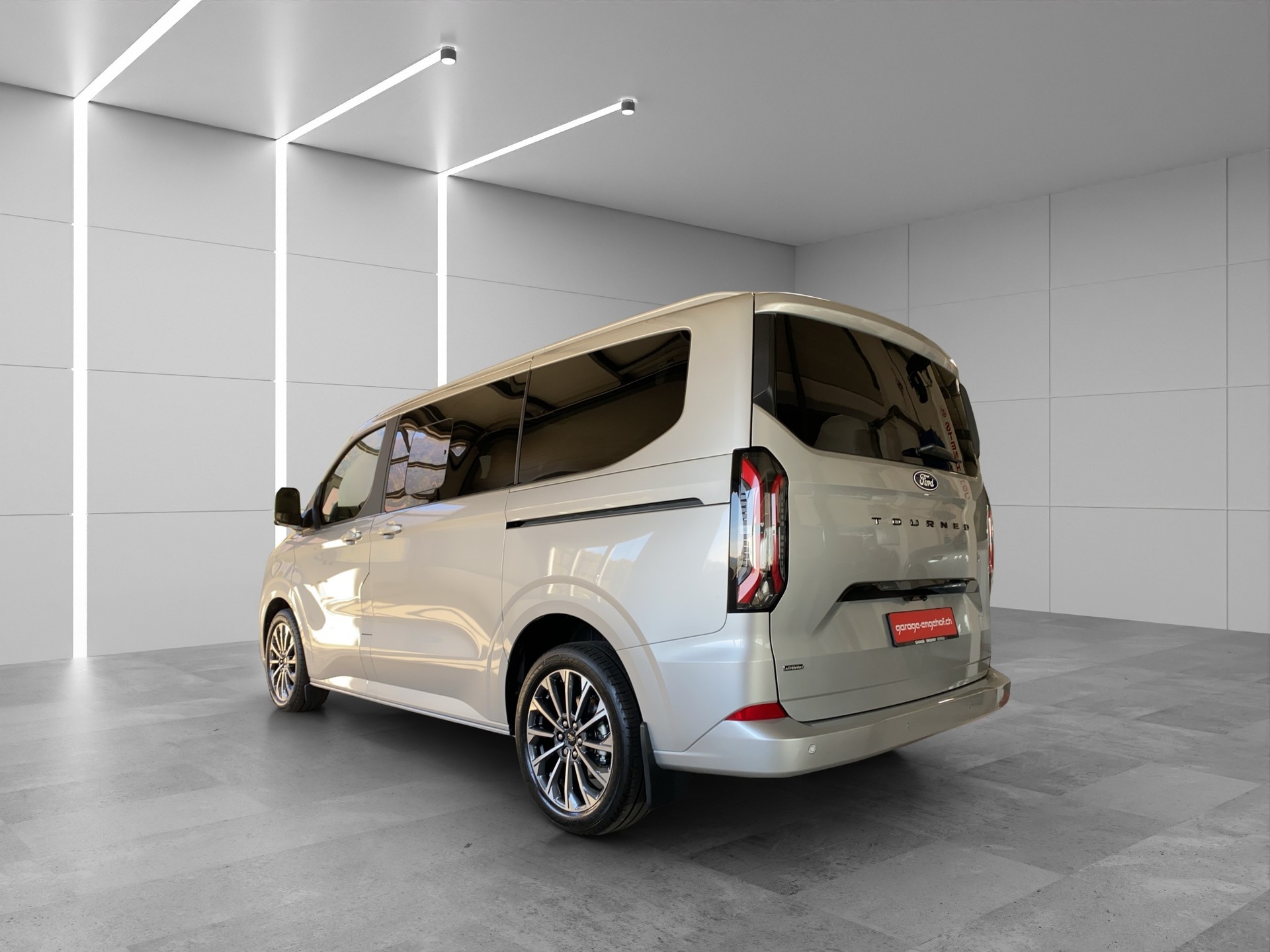 FORD Tourneo Bus 340 L1H1 PHEV TitaniumX-image-3