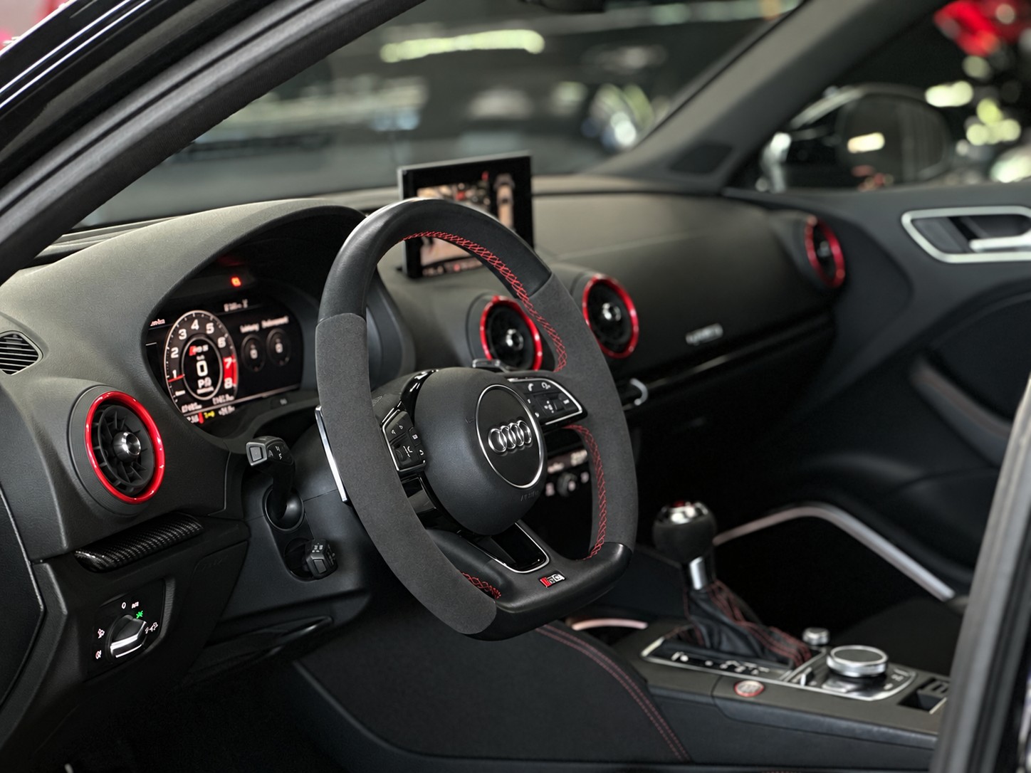 AUDI RS3 Sportback 2.5 TSI quattro S-tronic Maxton-image-2