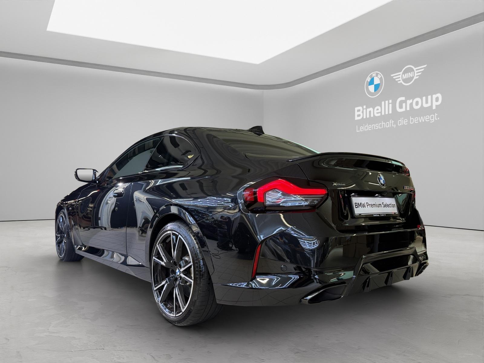 BMW M240i xDrive Coupé-showroom-element-2