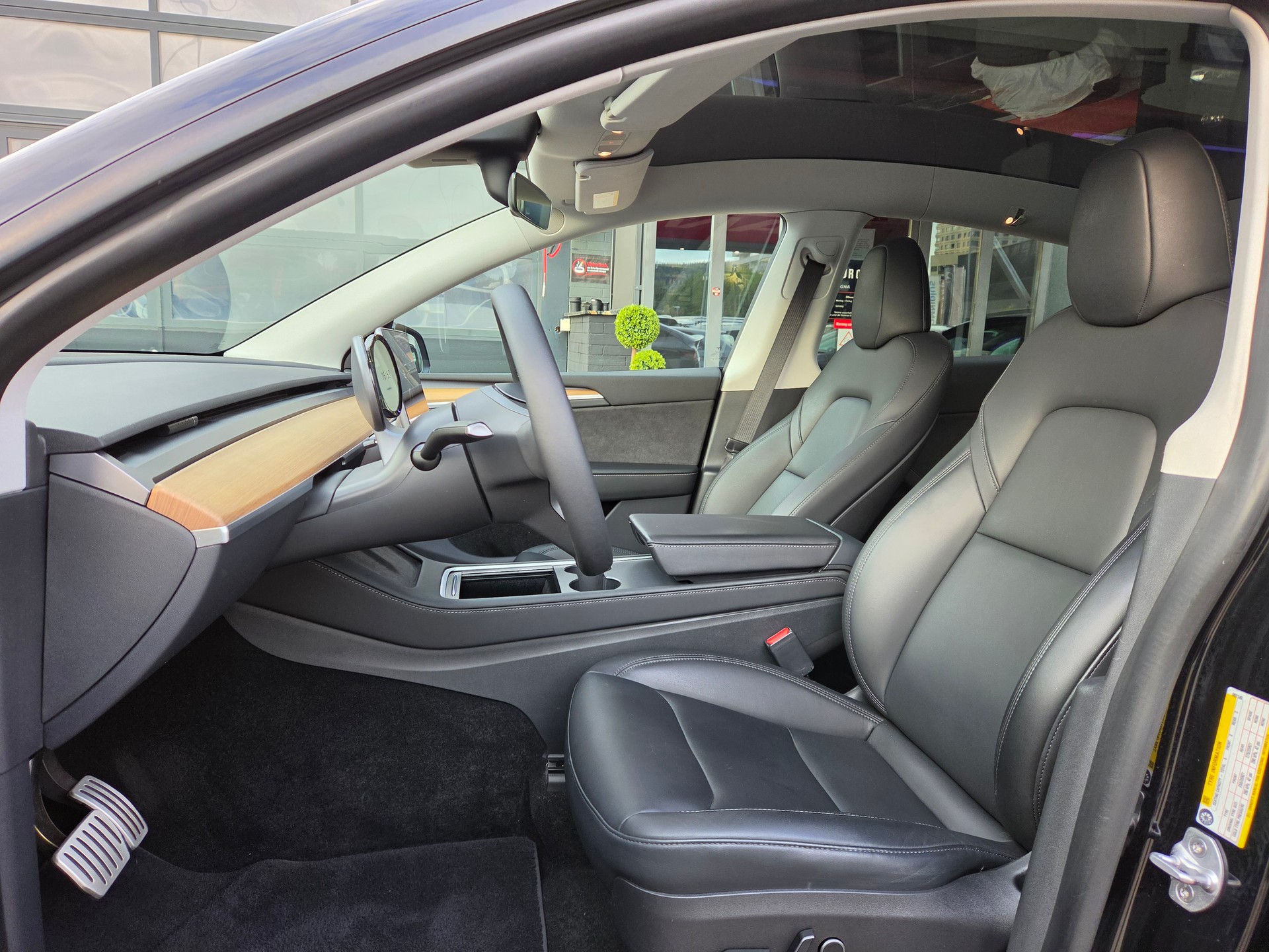 TESLA Model Y Performance-image-10