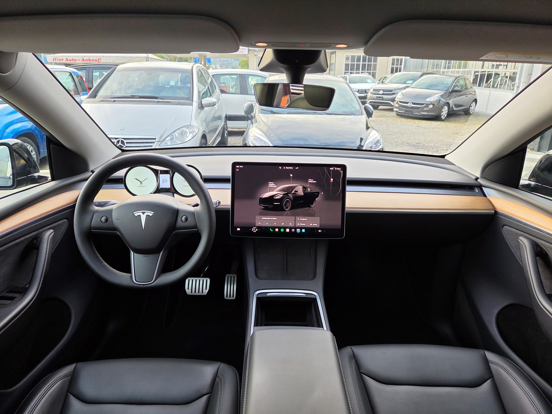 TESLA Model Y Performance-image-12