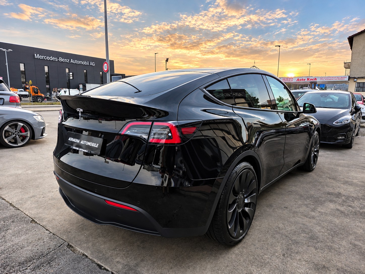 TESLA Model Y Performance-image-5
