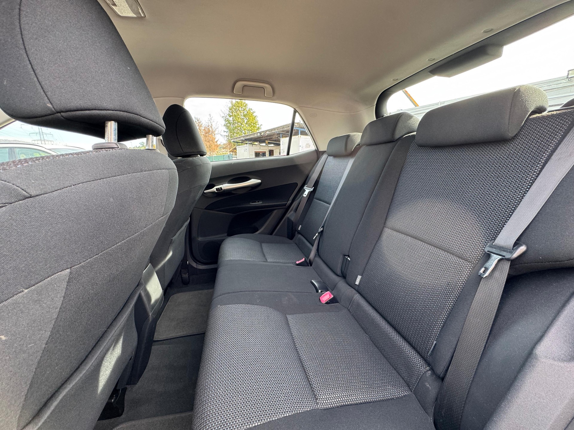 TOYOTA Auris 1.8 16V HSD Linea Luna-image-9