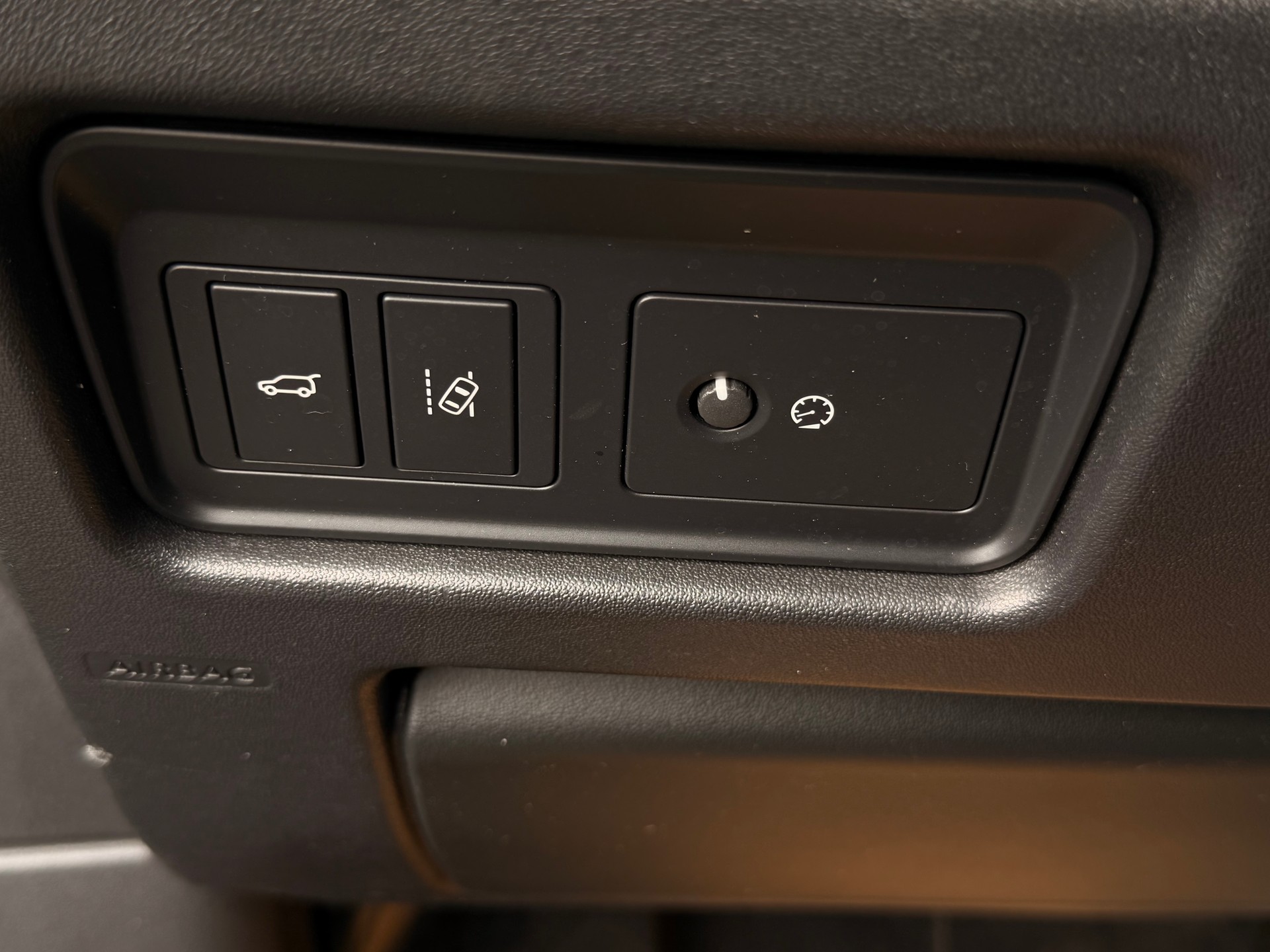 LAND ROVER Discovery Sport 2.0 Si4 HSE Luxury AT9-image-16