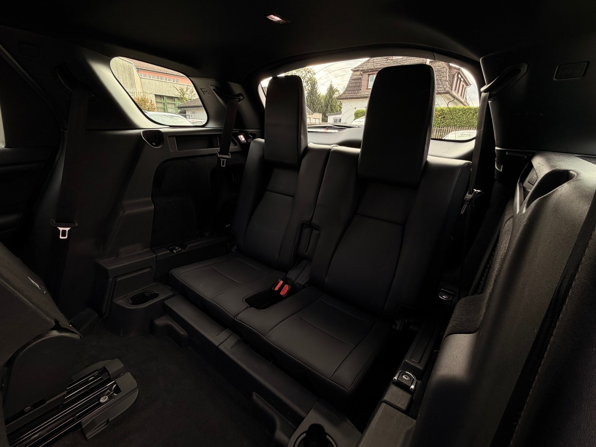 LAND ROVER Discovery Sport 2.0 Si4 HSE Luxury AT9-image-14