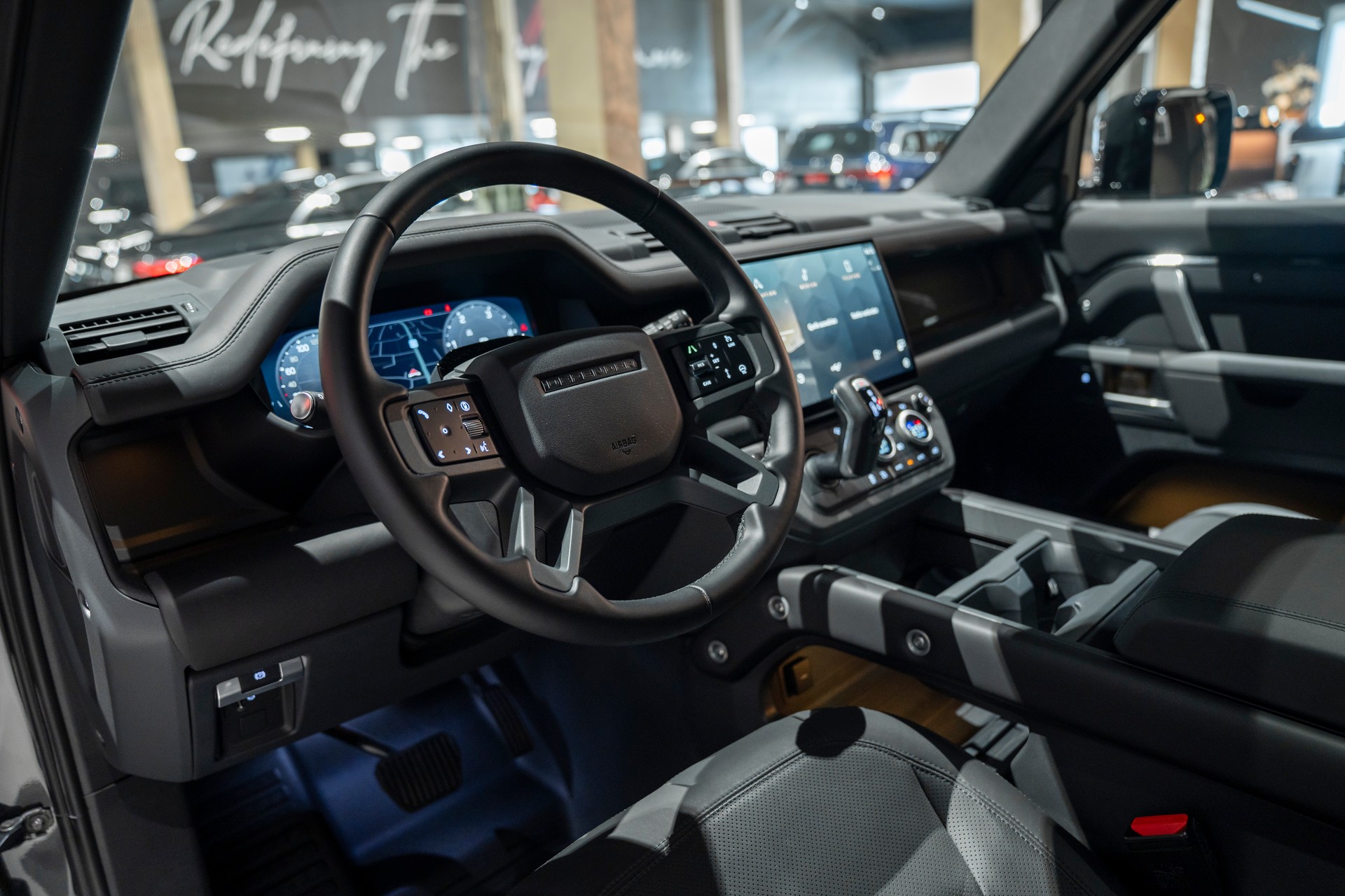 LAND ROVER Defender 110 3.0 D I6 350 X-Dynamic HSE AWD AT8-image-6