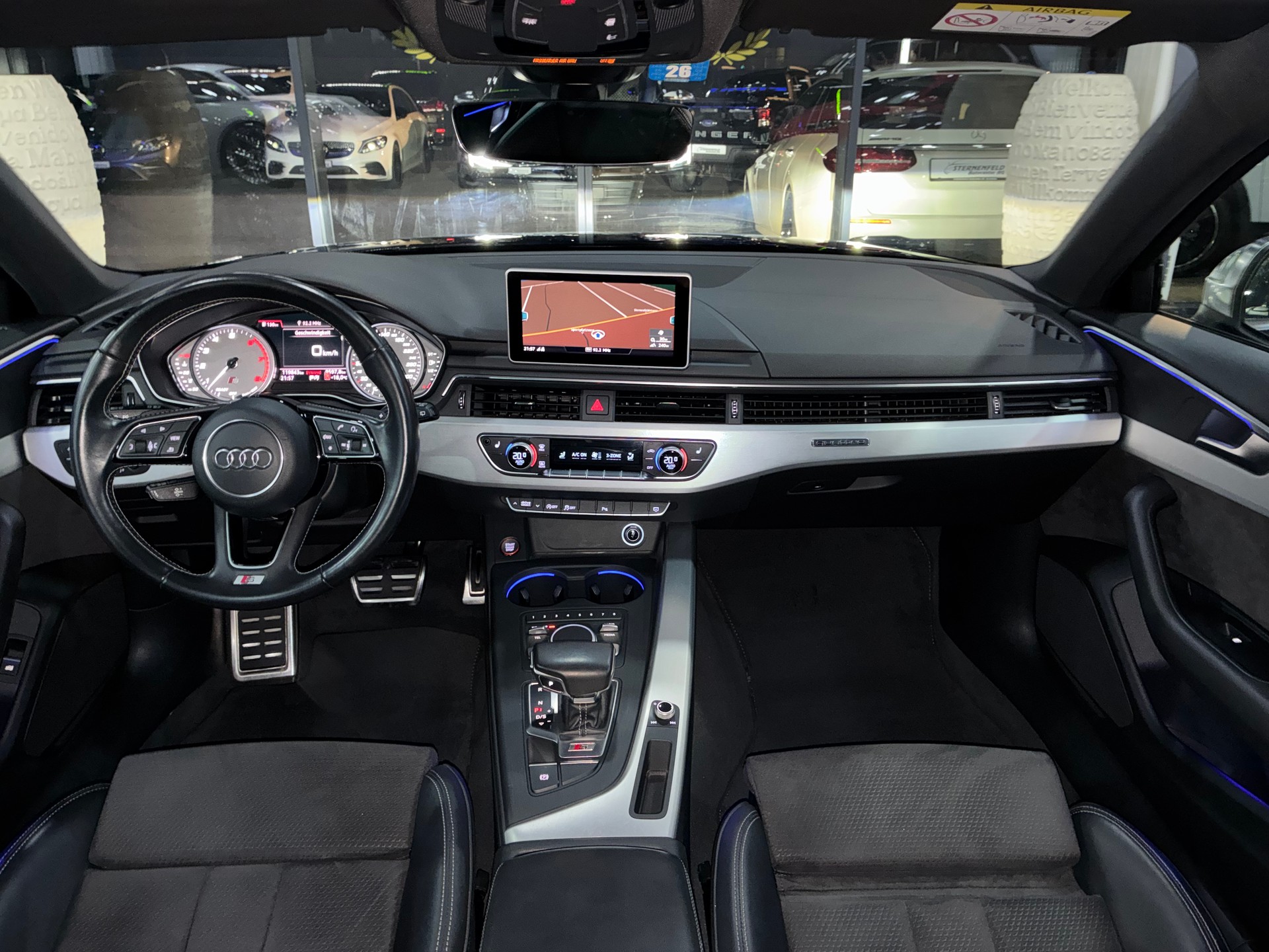 AUDI S4 Avant 3.0 TFSI quattro tiptronic-image-6