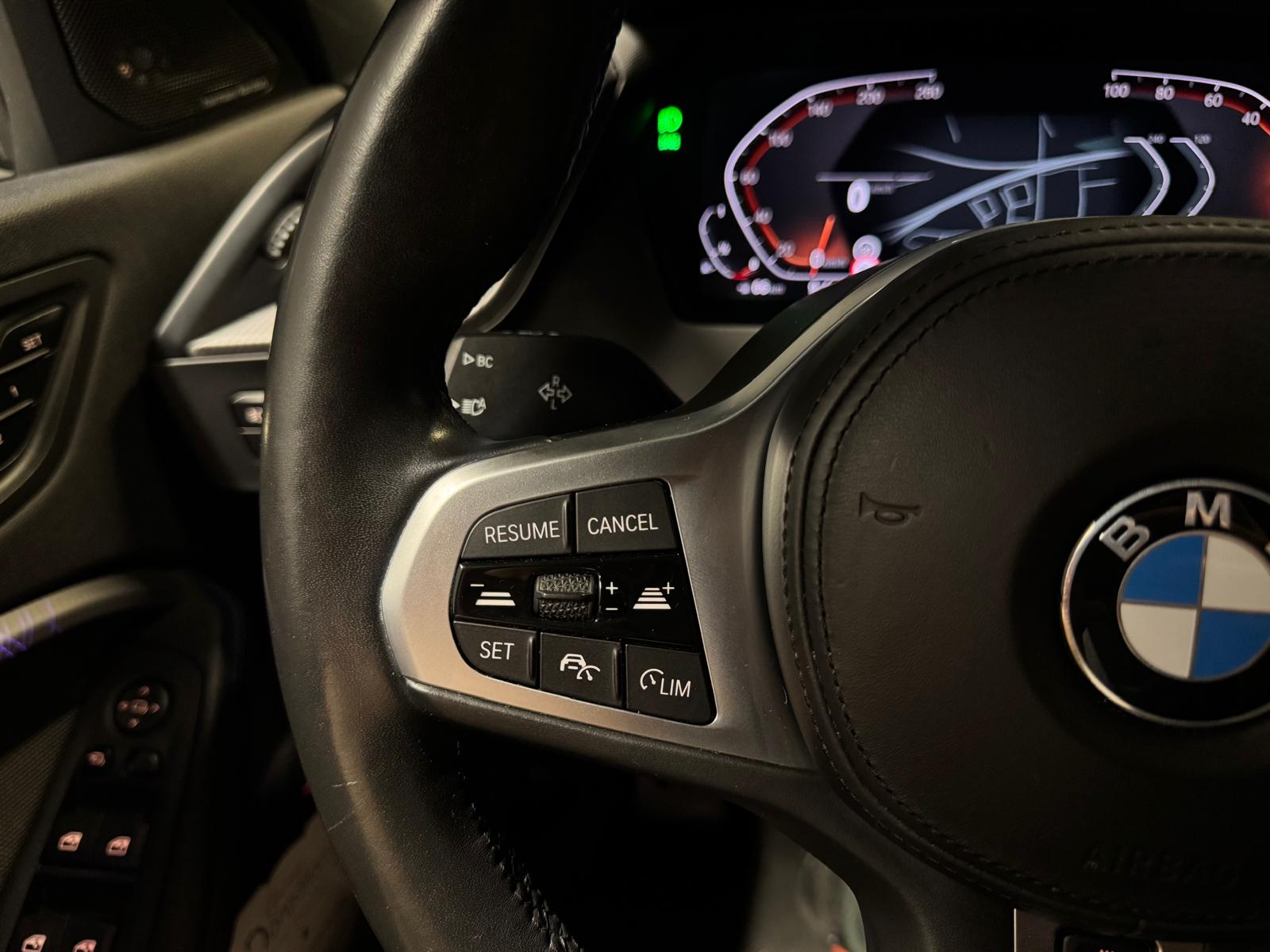 BMW 118i Sport Line Steptronic-image-11
