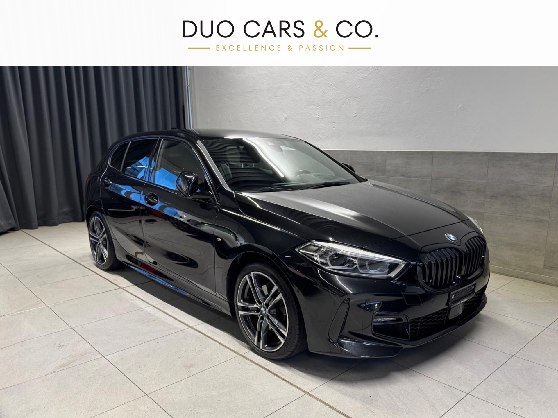 BMW 118i Sport Line Steptronic-image-0