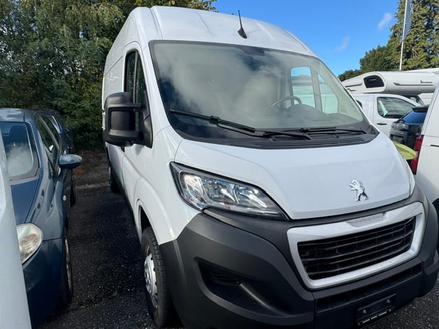 PEUGEOT Boxer 2.2 HDI 335 Premium L2H2-image-1
