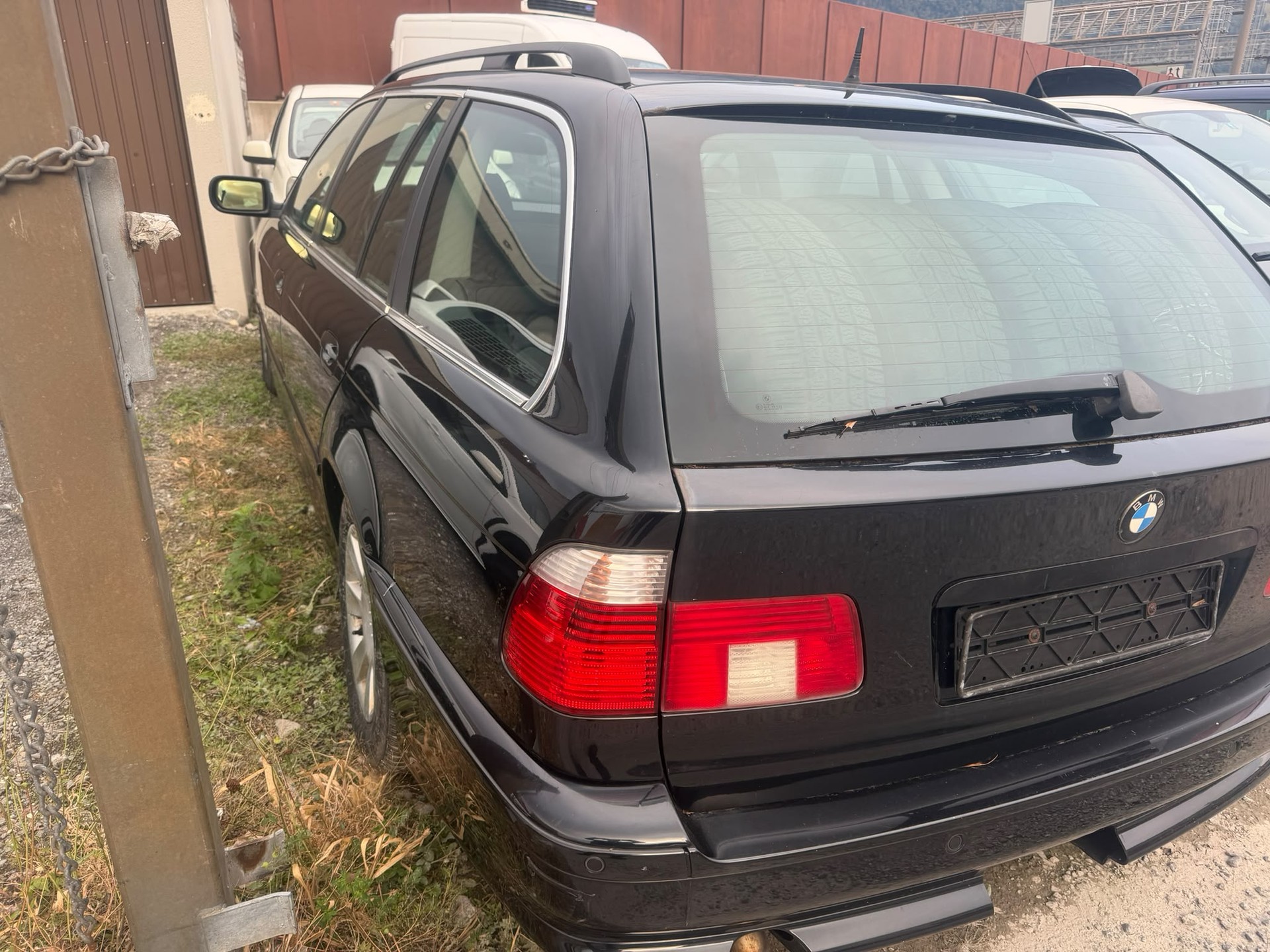 BMW 525d Touring-image-6