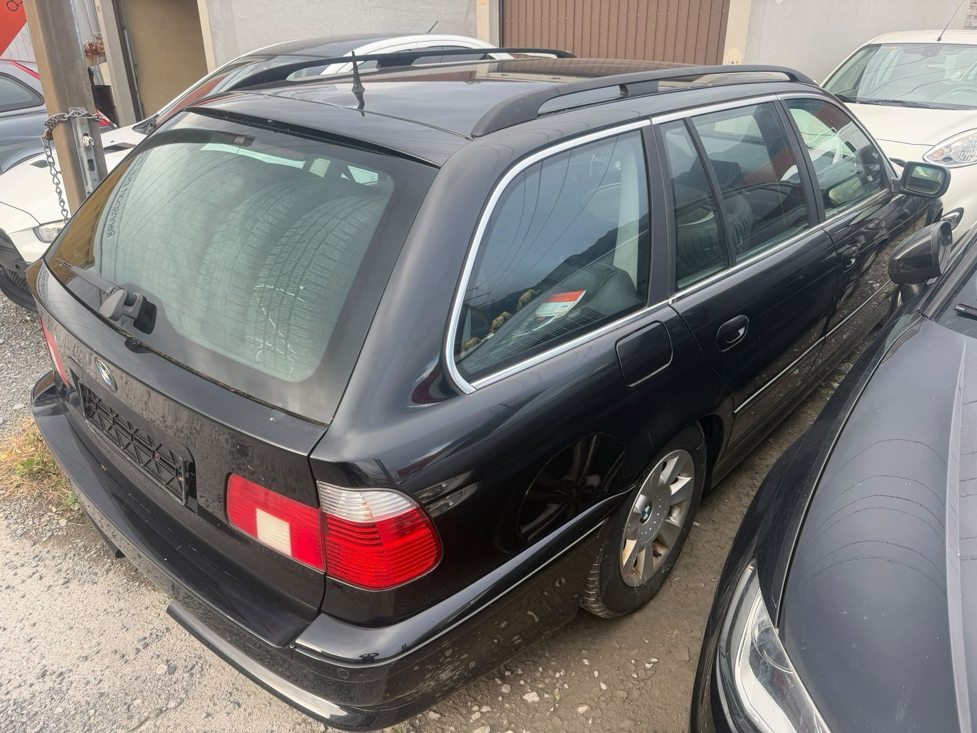 BMW 525d Touring-image-1