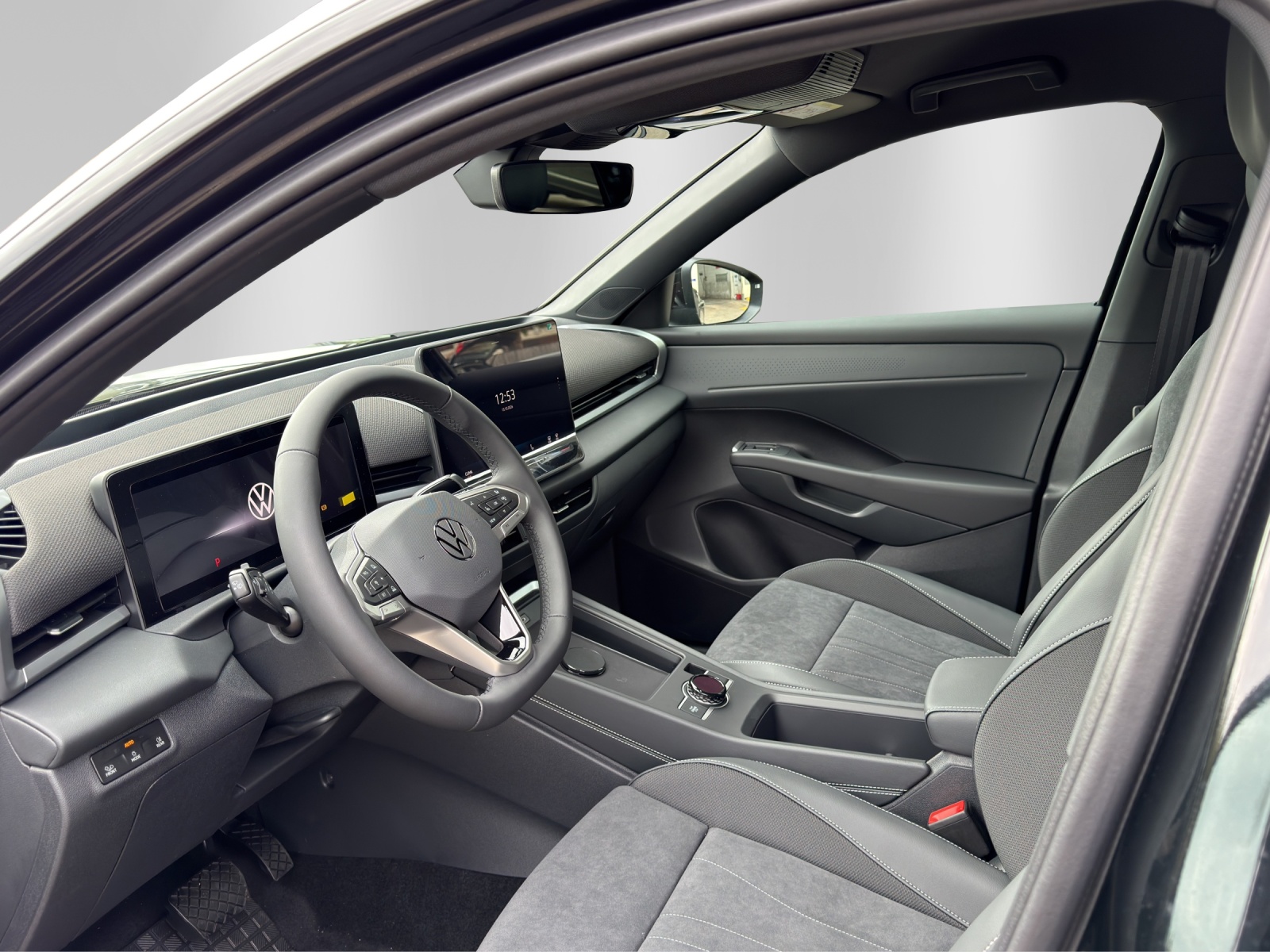 VW T-Roc 1.5 eTSI mHEV Style DSG-image-8