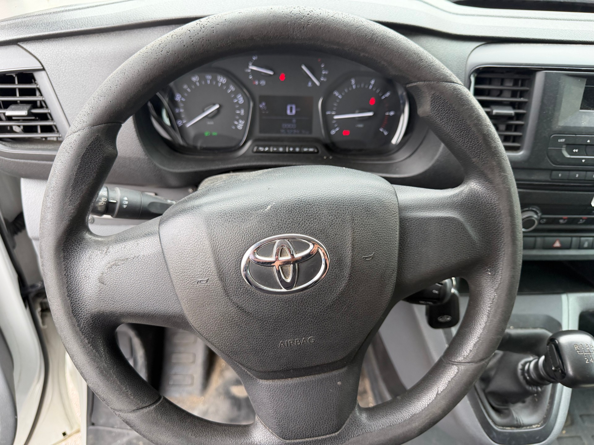 TOYOTA Proace 2.0D Panel Van L1 Luna-image-8