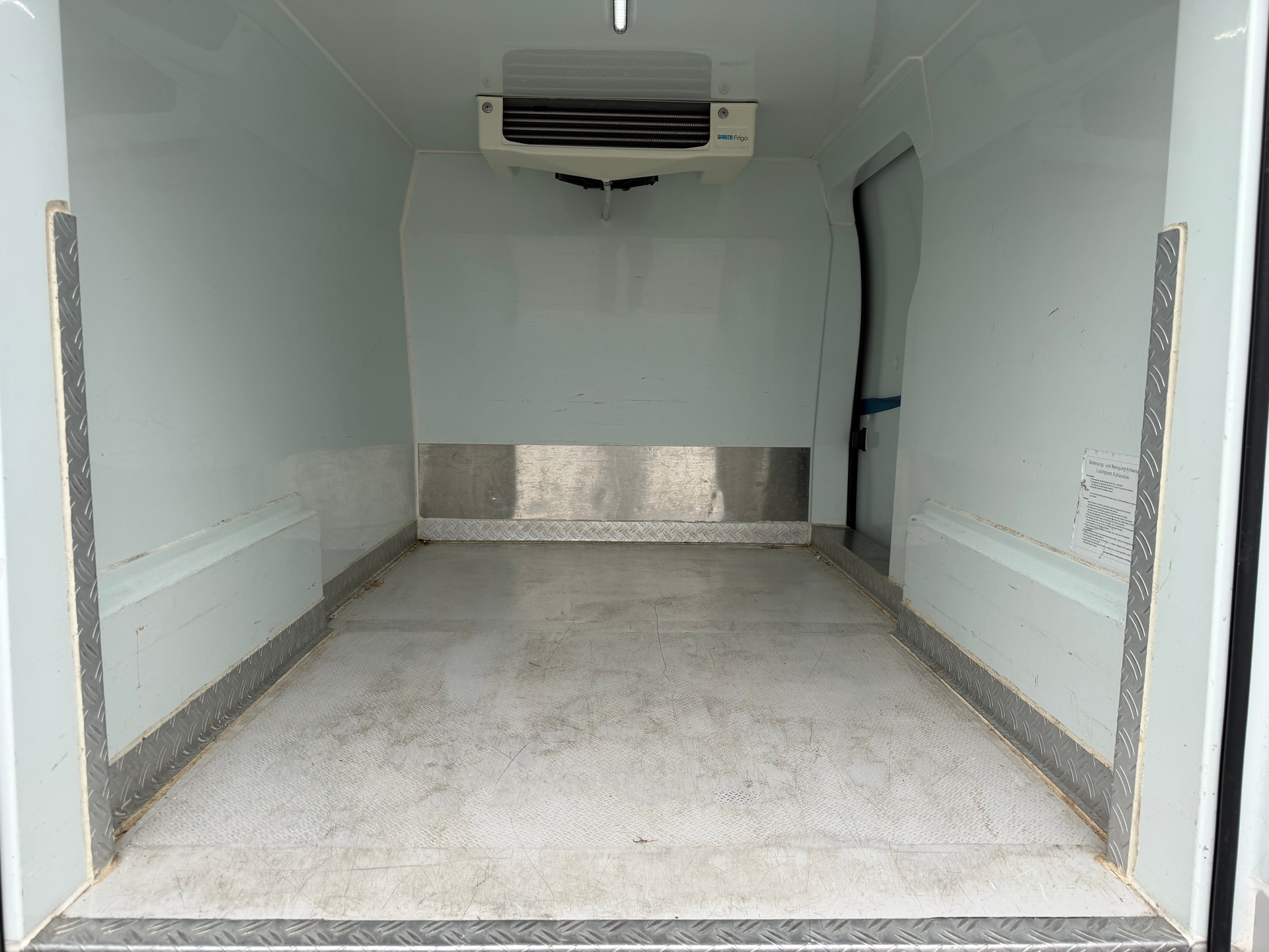 TOYOTA Proace 2.0D Panel Van L1 Luna-image-11