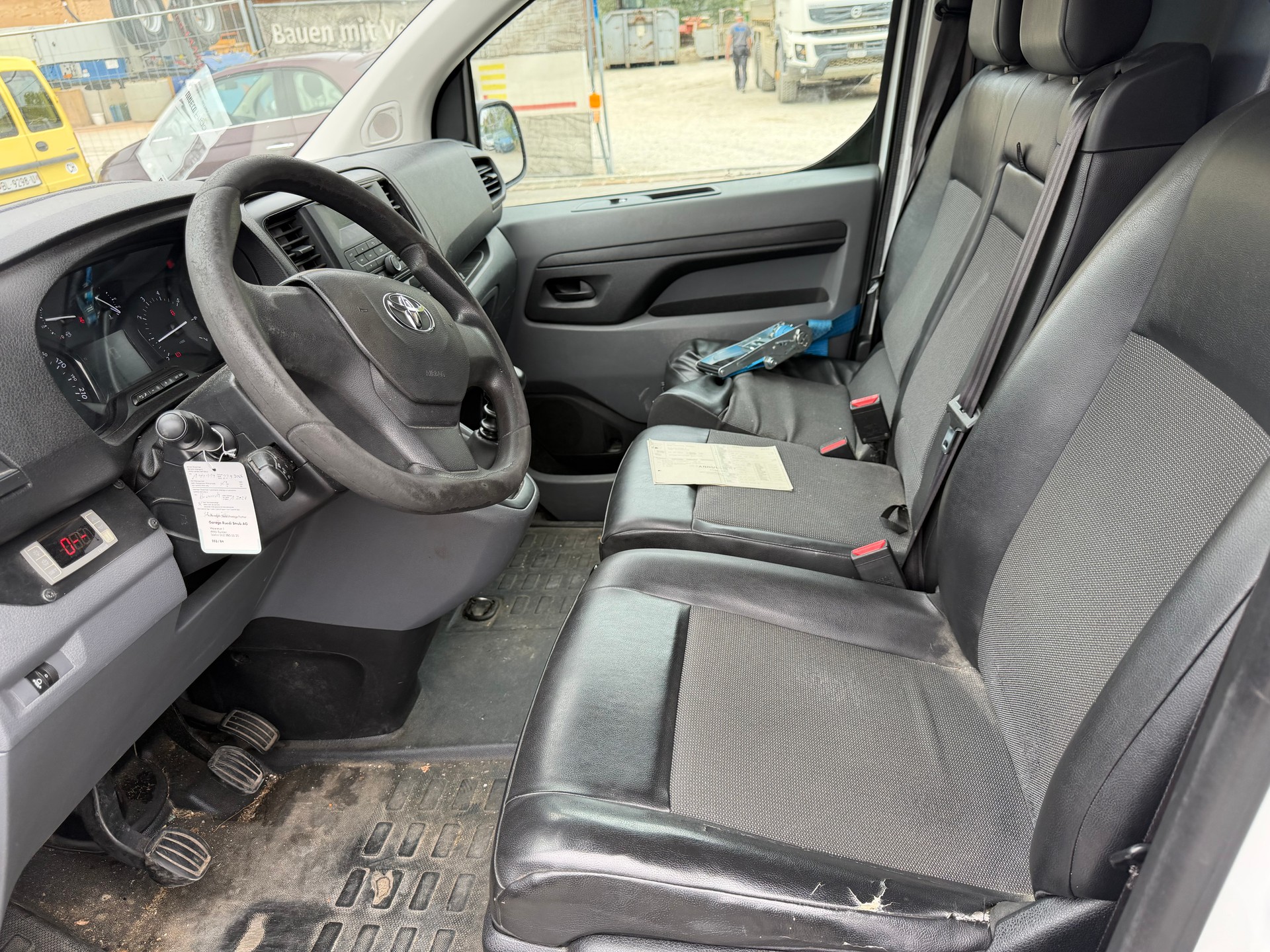 TOYOTA Proace 2.0D Panel Van L1 Luna-image-6