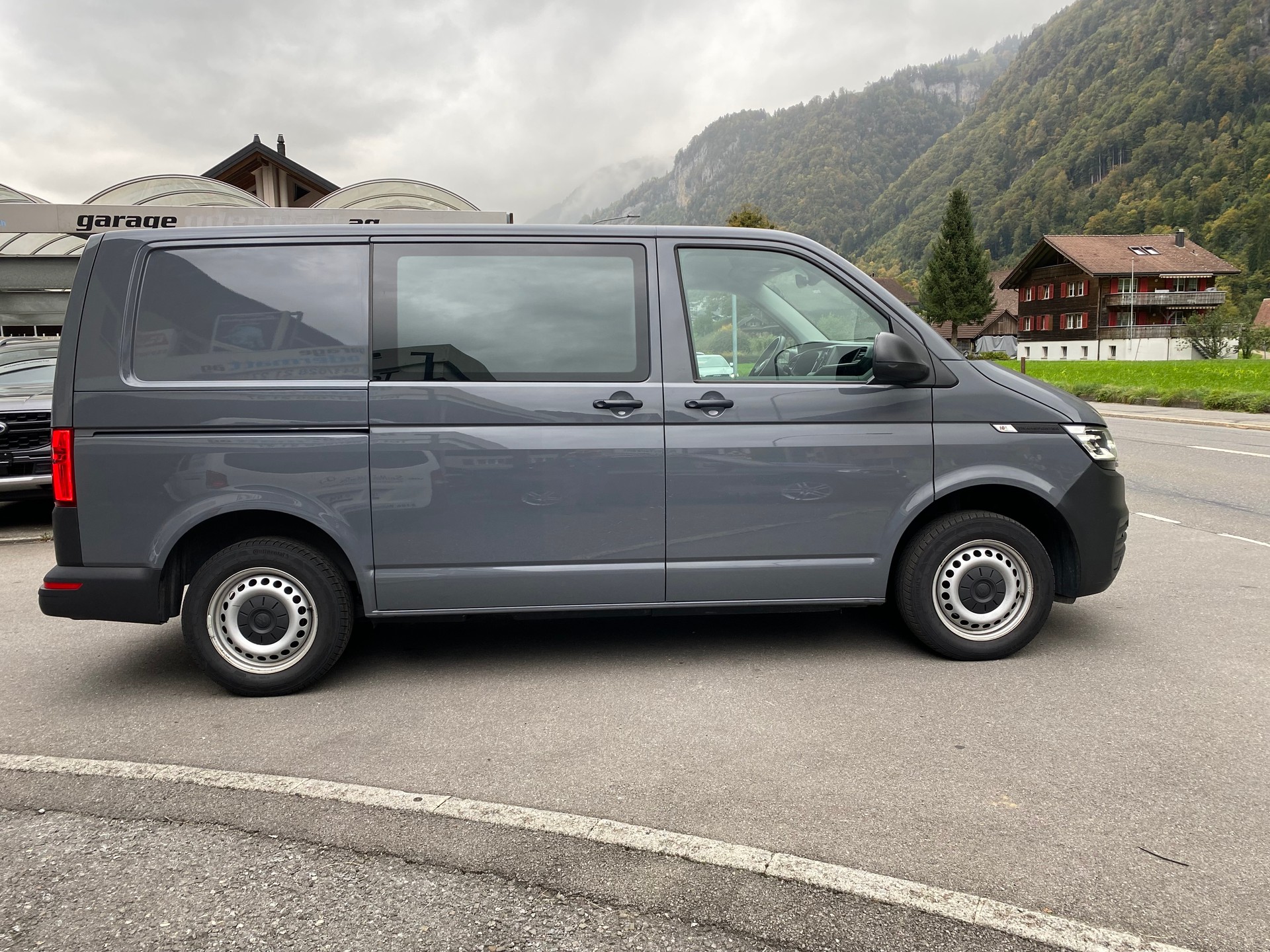 VW T6.1 2.0 TDI 4Motion DSG-image-14