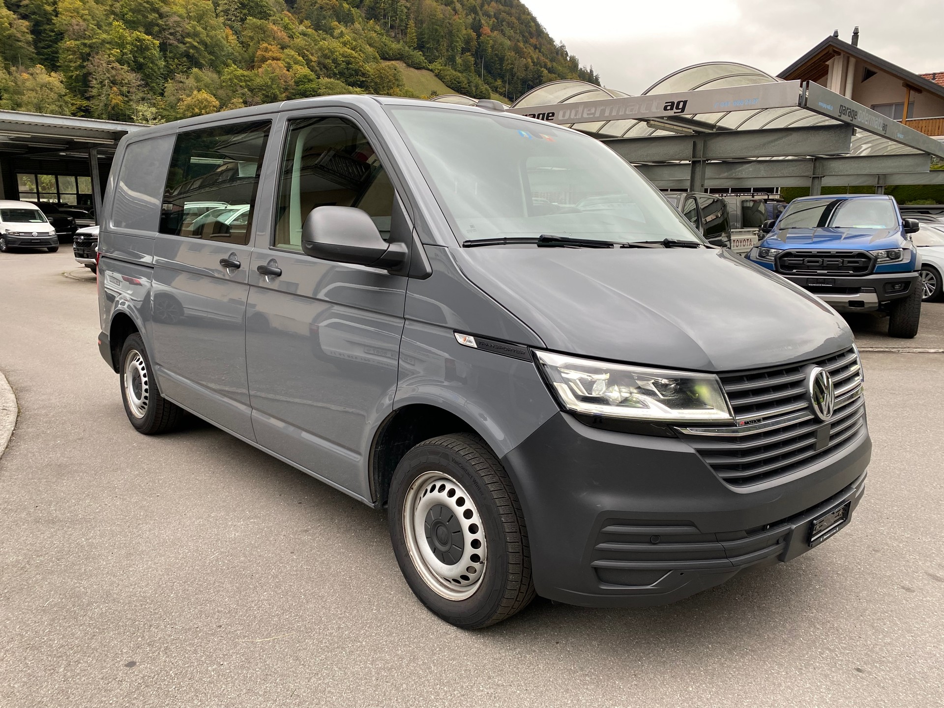 VW T6.1 2.0 TDI 4Motion DSG-image-10