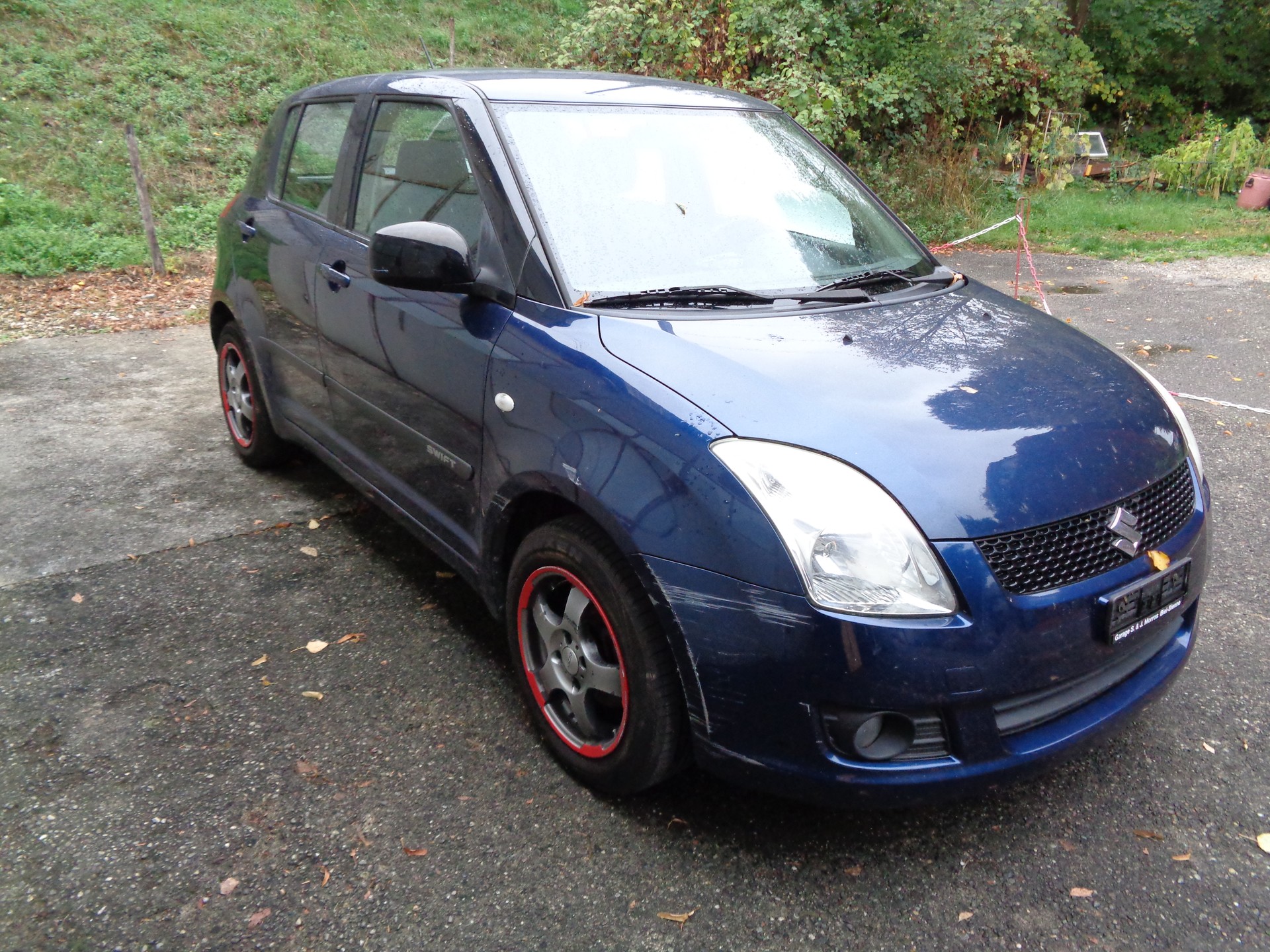 SUZUKI Swift 1.3i 16V GL 4x4