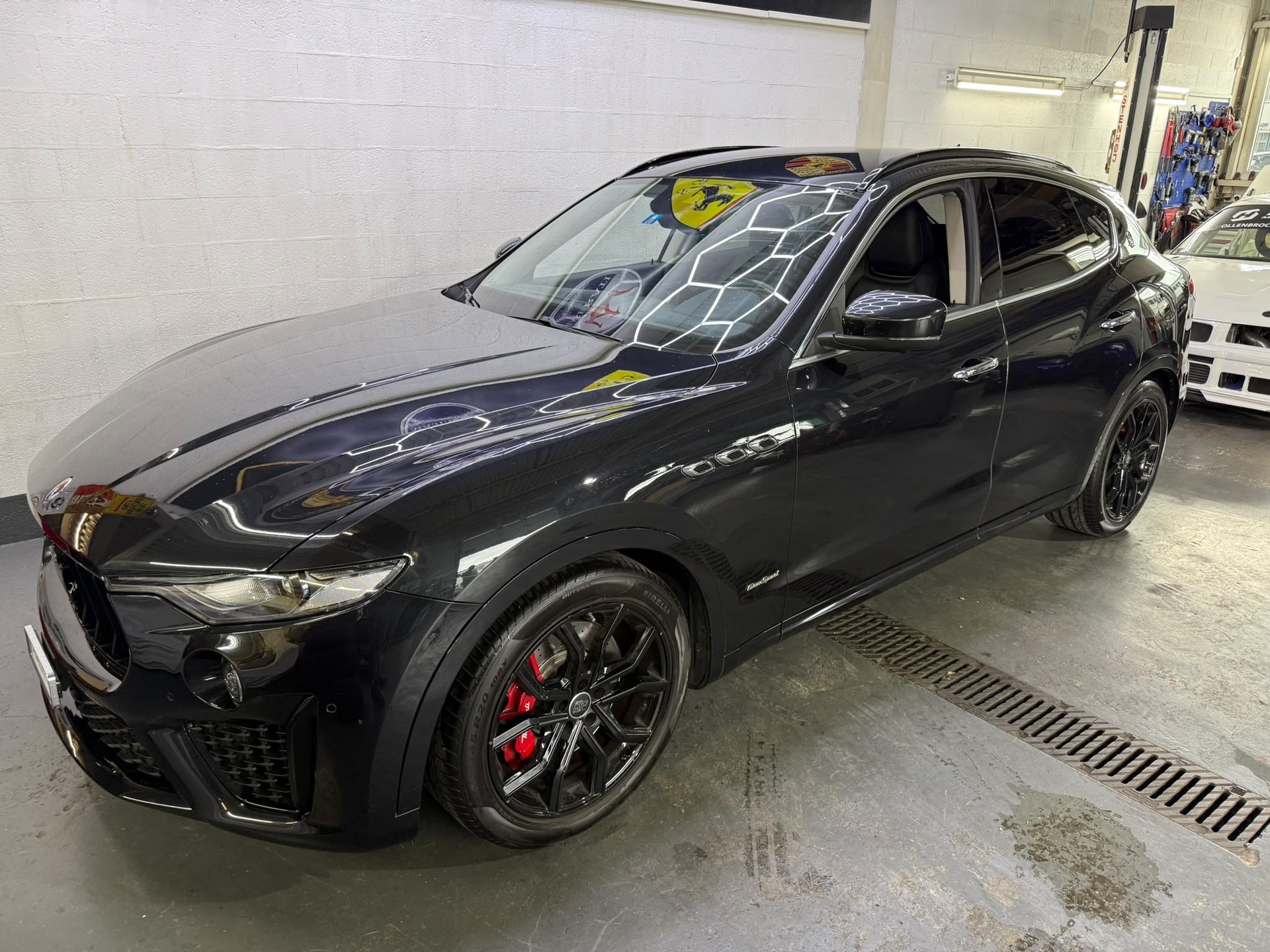 MASERATI Levante 3.0 V6 GranSport Automatica-image-1