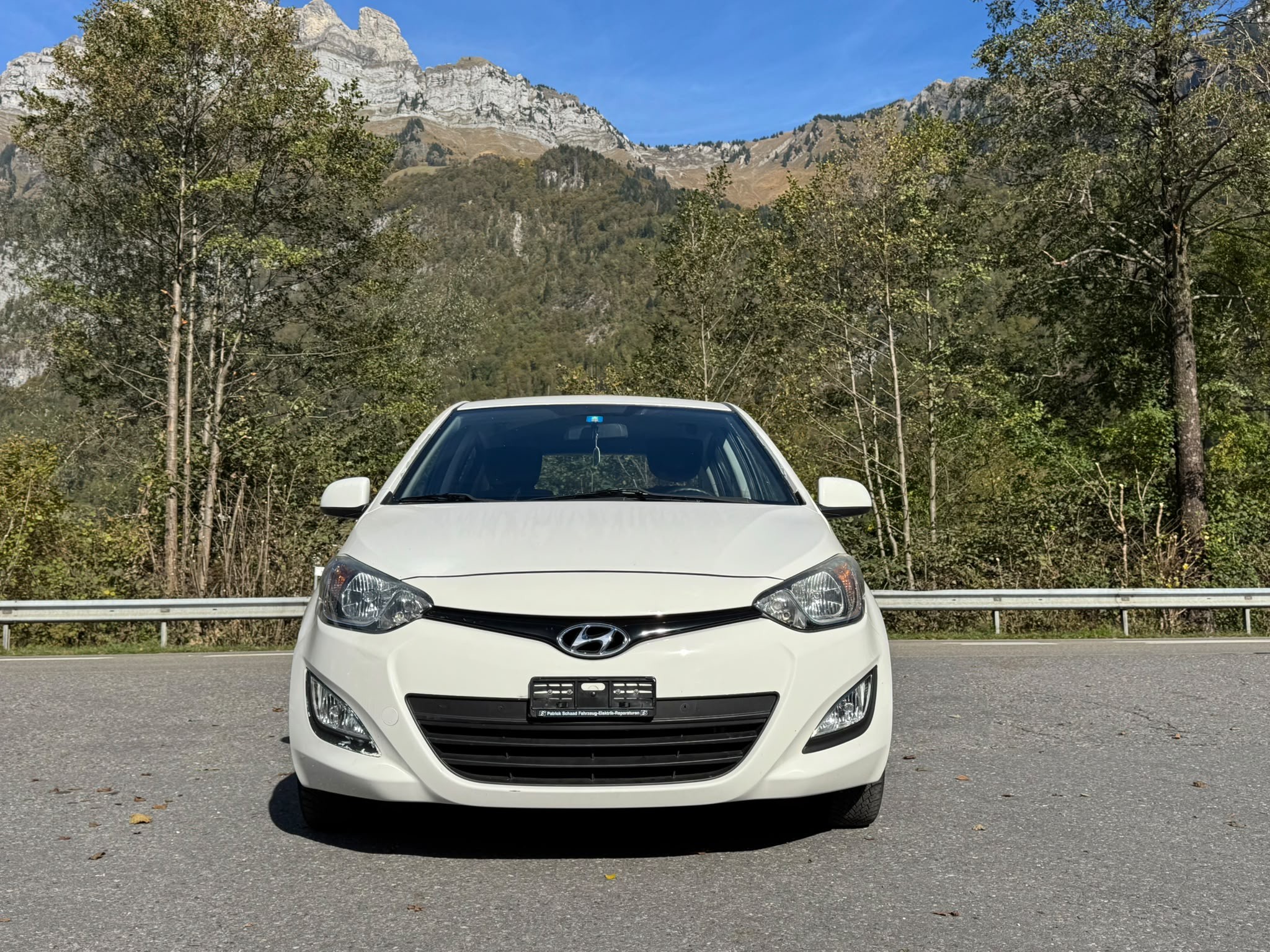 Car photo