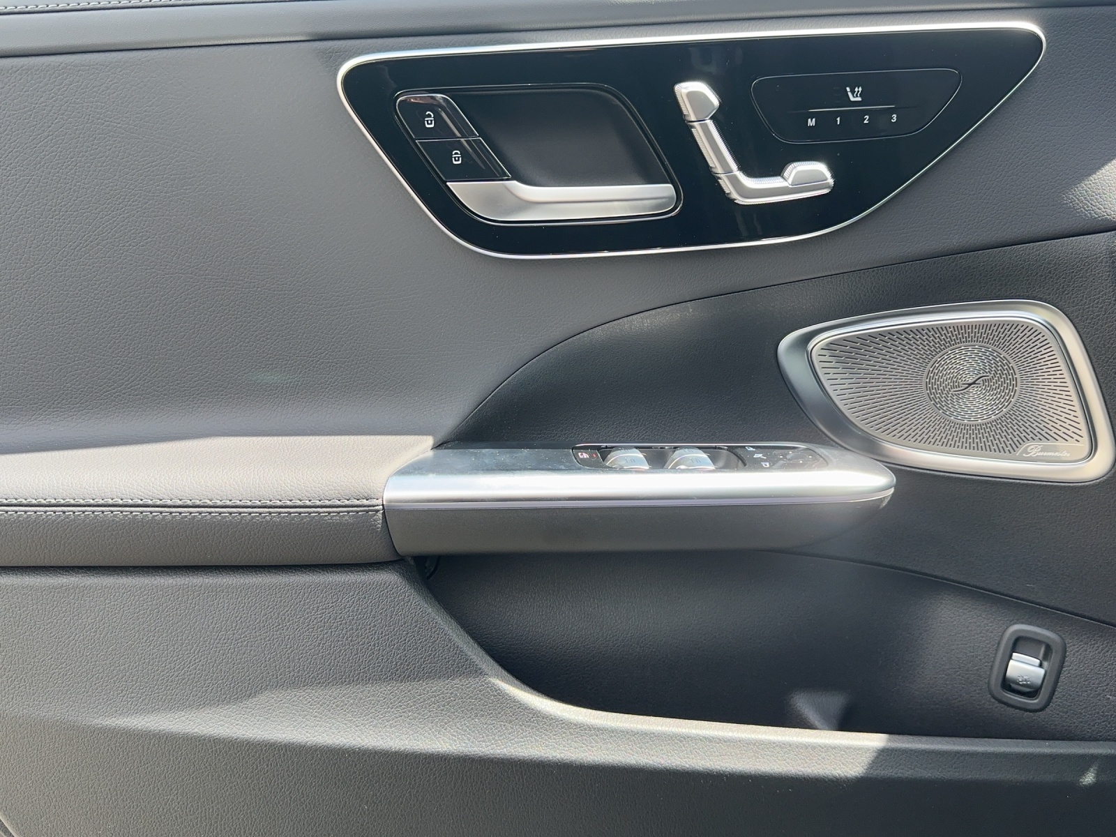 MERCEDES-BENZ C 300 T 4 Matic-image-12