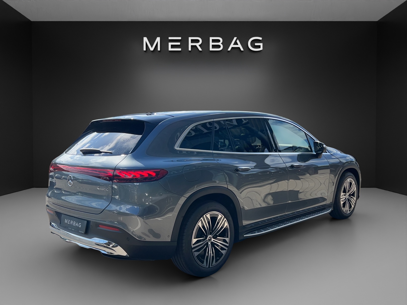 MERCEDES-BENZ EQS SUV 450 4Matic-image-4