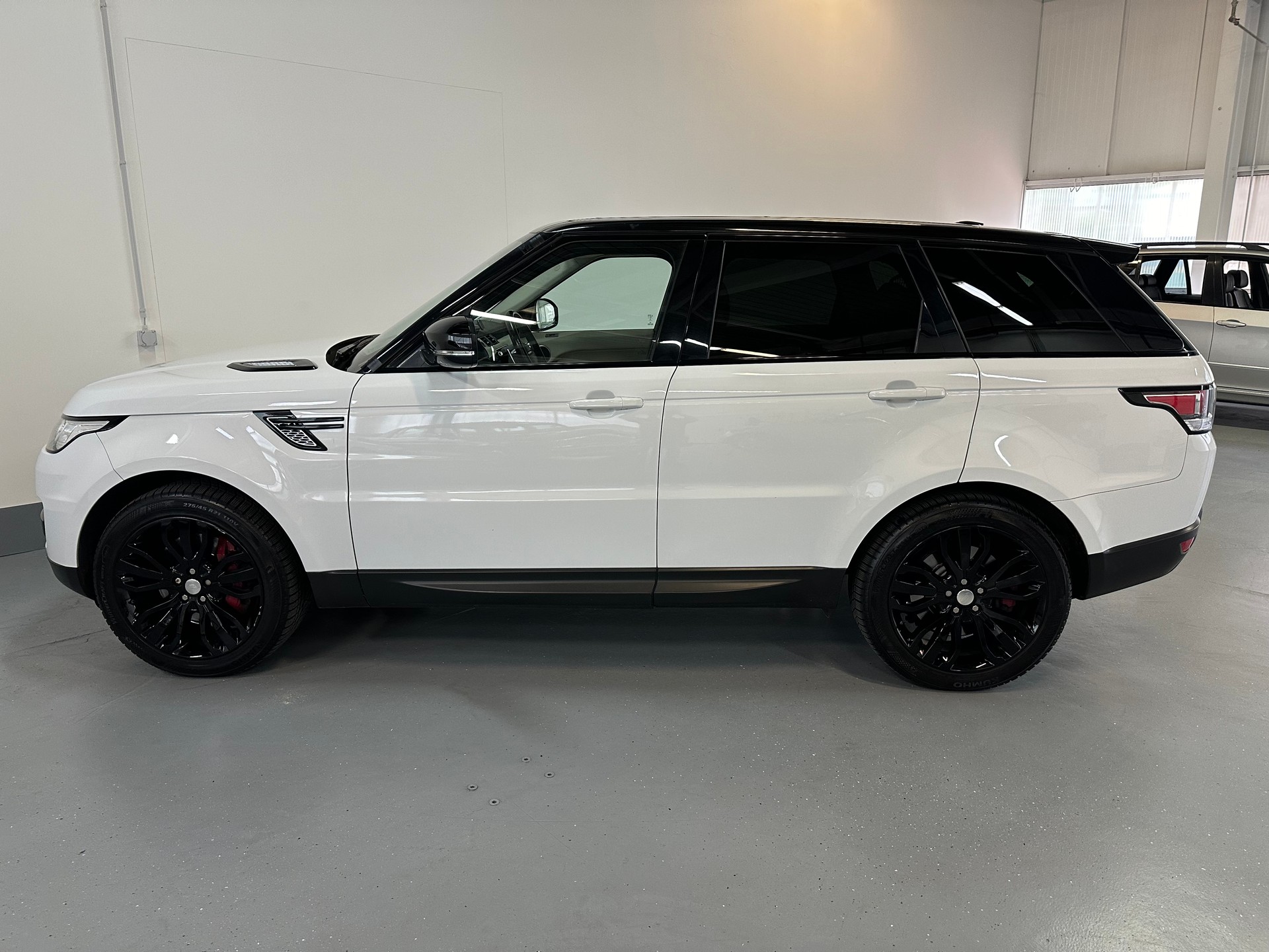 LAND ROVER Range Rover Sport 5.0 V8 SC HSE Dynamic Automatic-image-7