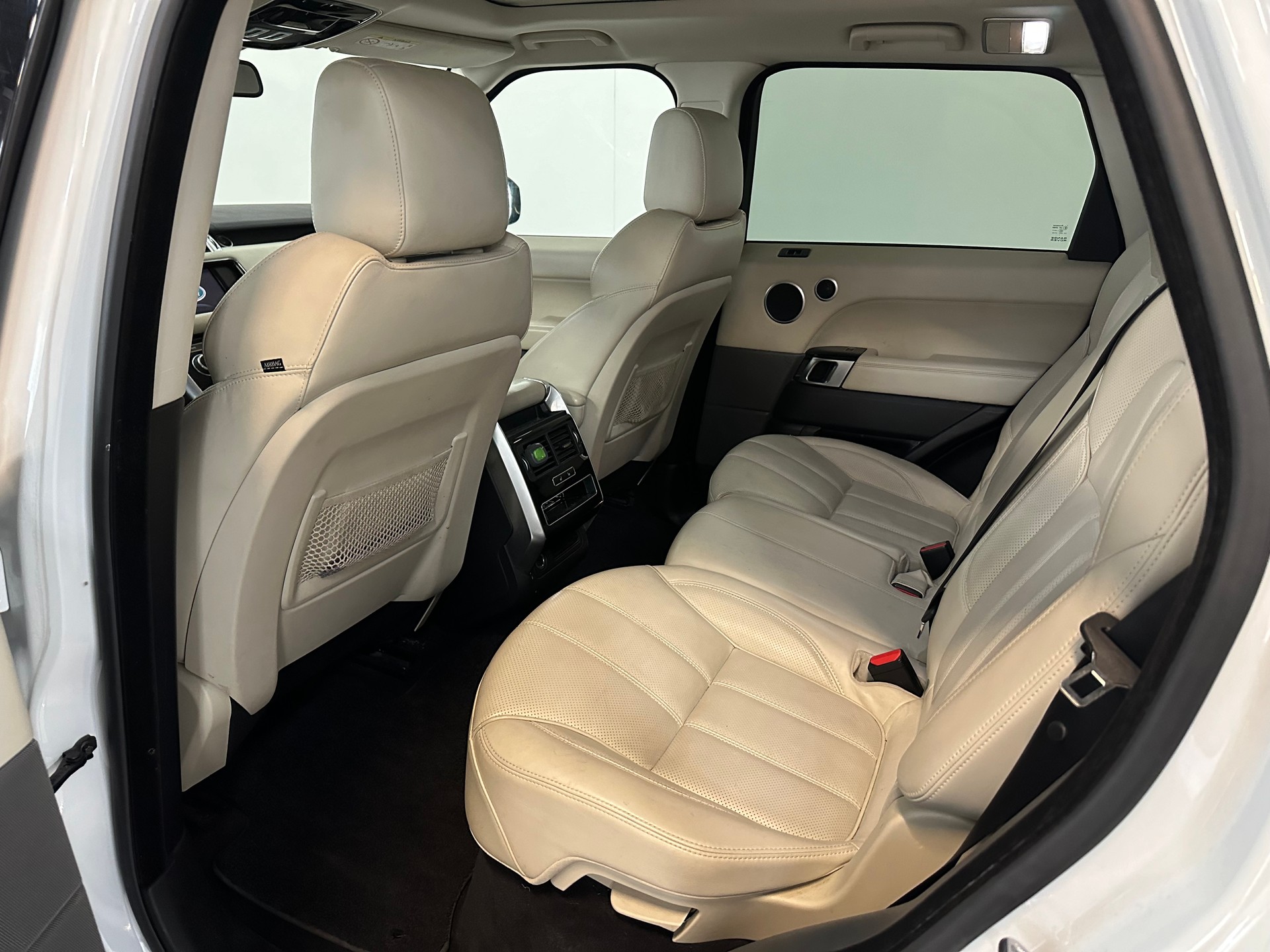 LAND ROVER Range Rover Sport 5.0 V8 SC HSE Dynamic Automatic-image-23
