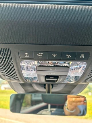 MERCEDES-BENZ EQB350 AMG Line 4Matic-image-15