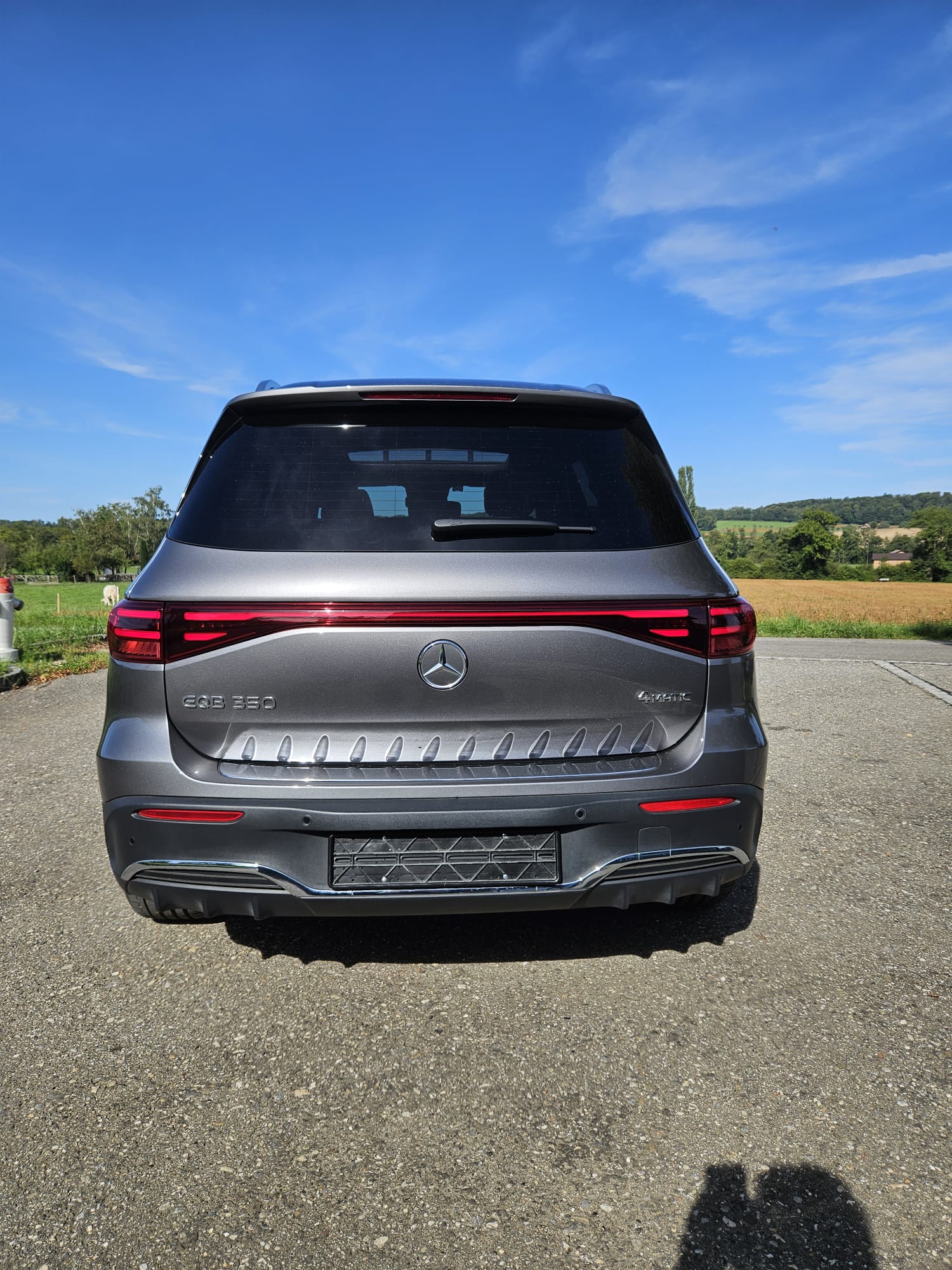 MERCEDES-BENZ EQB350 AMG Line 4Matic (Facelift)-image-17
