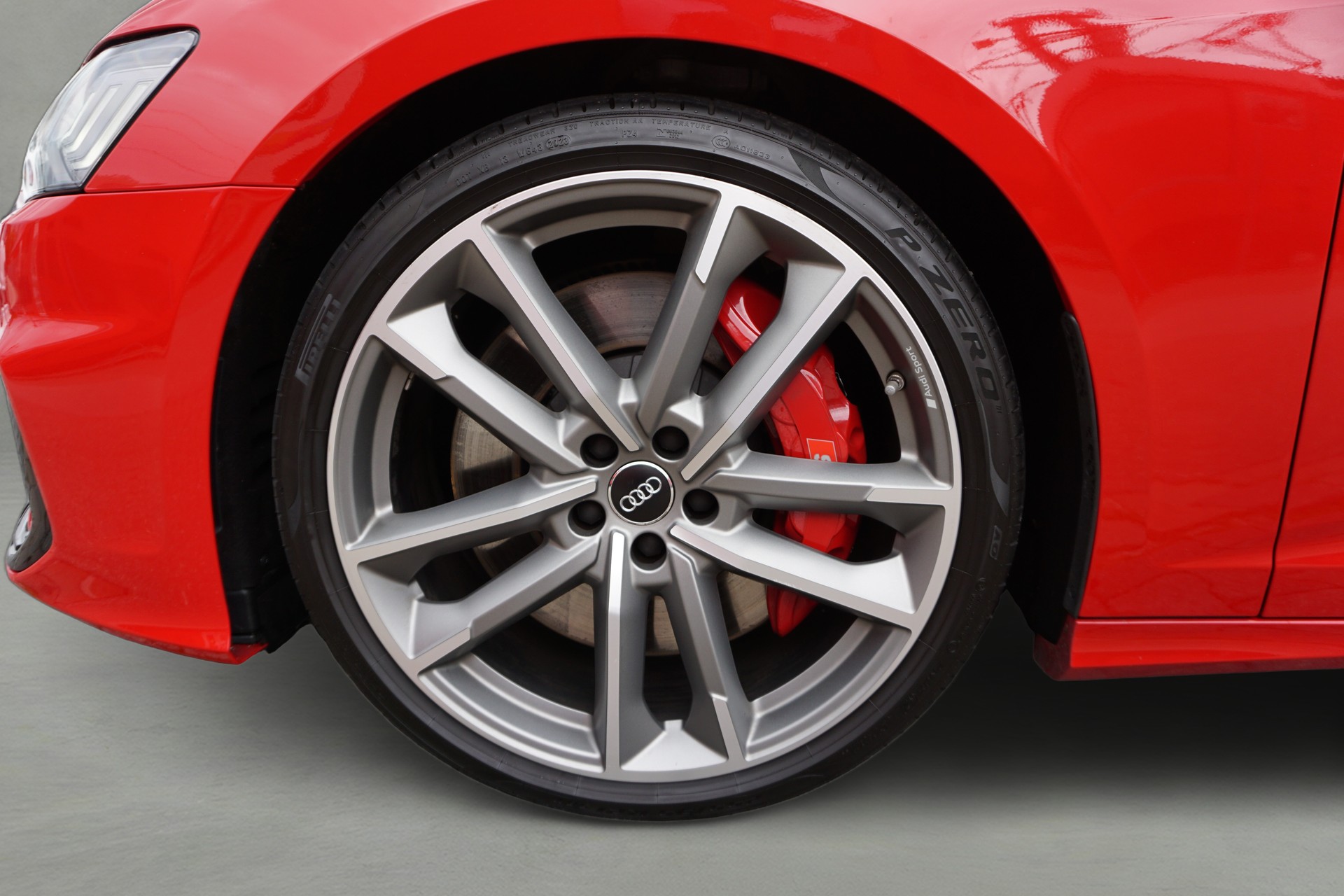 AUDI S6 Avant 3.0 TDI quattro tiptronic-image-6