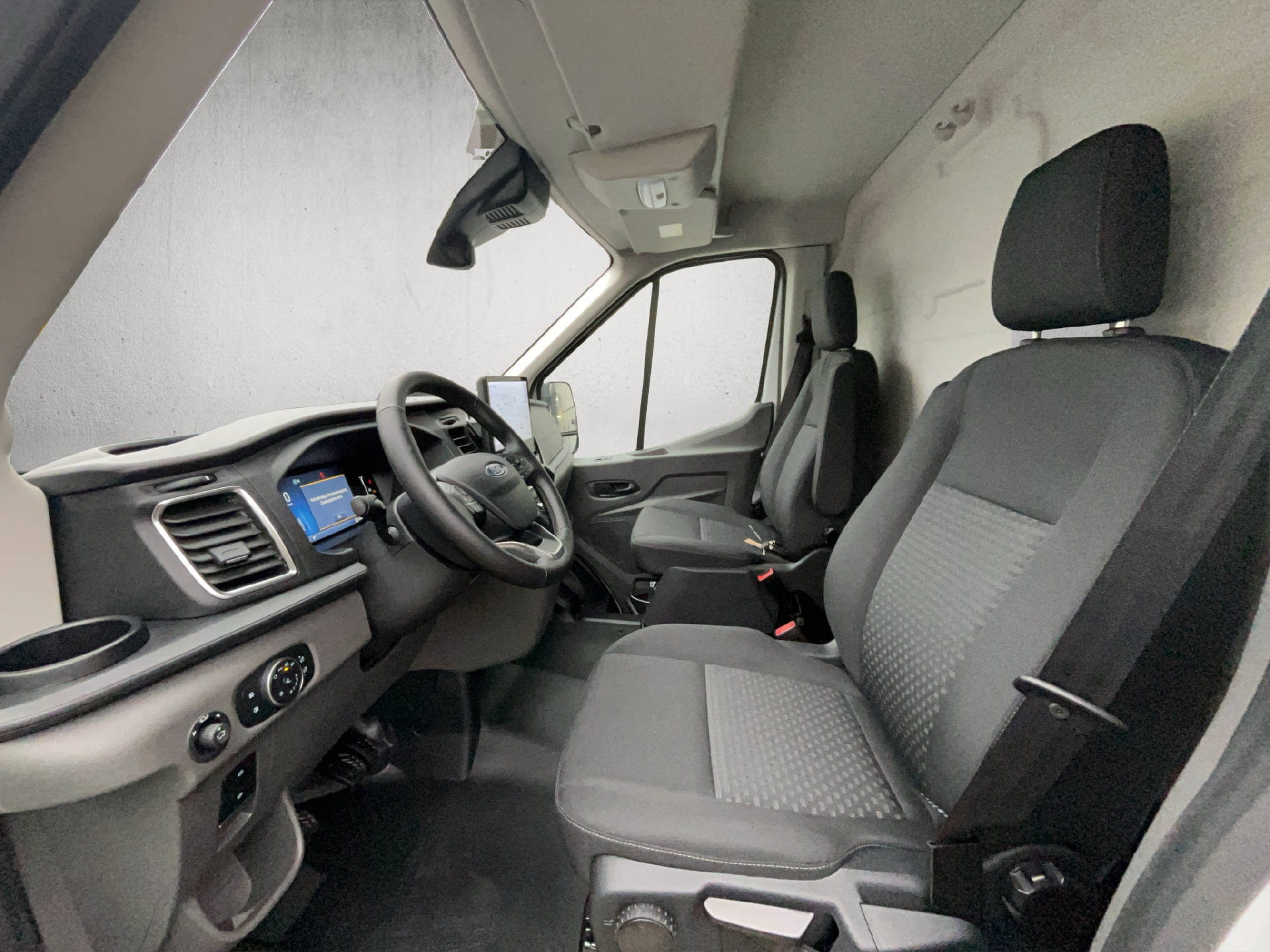 FORD Transit Van 310 L2H2 2.0 EcoBlue 165 Trend-image-8