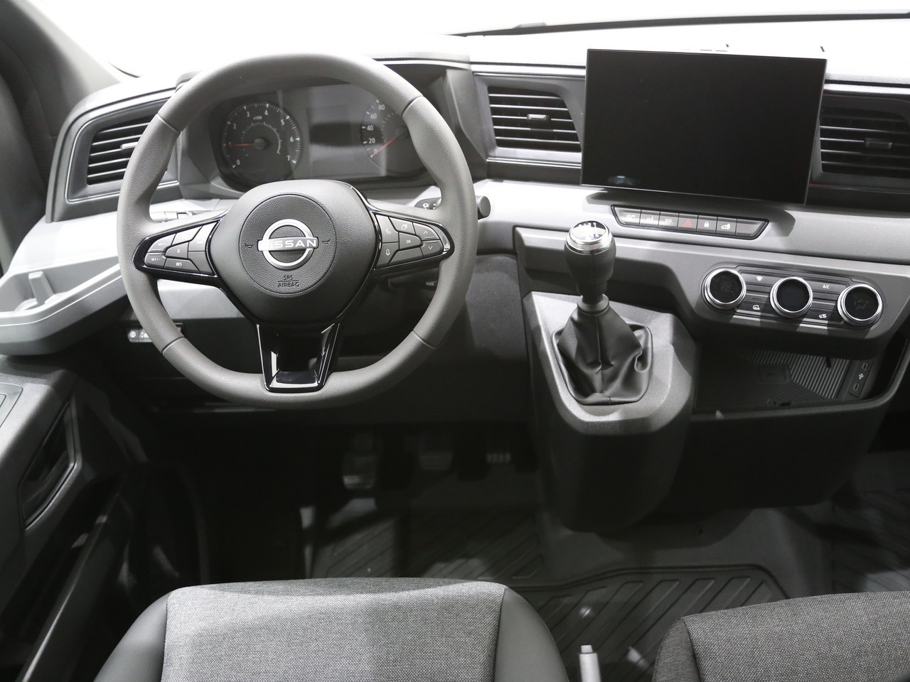 NISSAN Interstar dCi 150 3.5 L2H2 N-Connecta-image-4