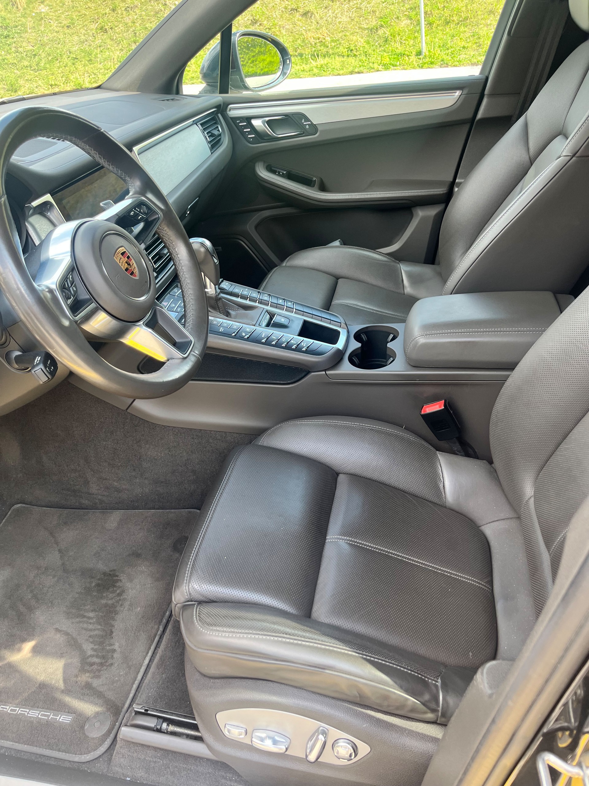 PORSCHE Macan S PDK-image-2